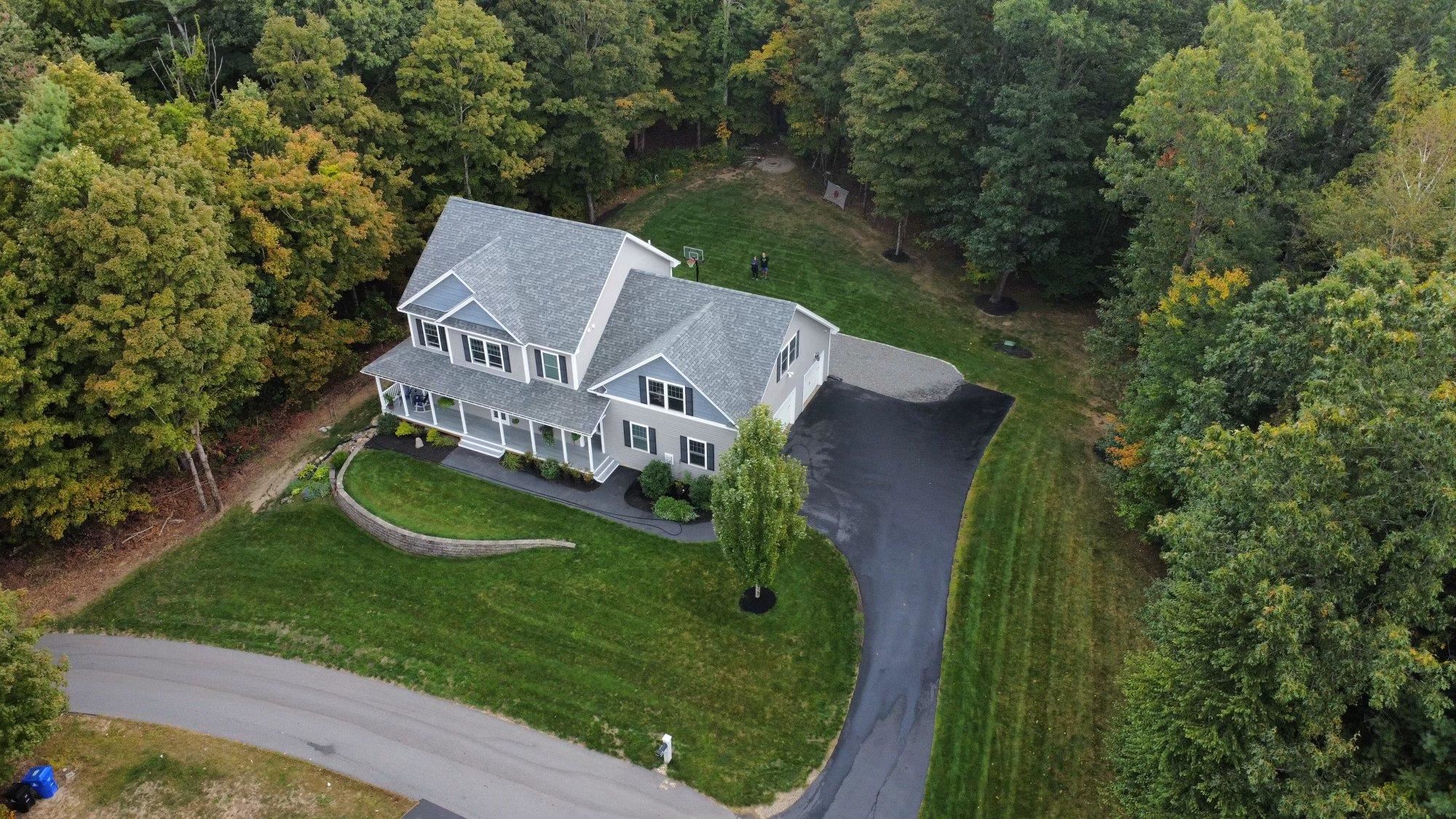 5 Senter Farm Rd, Hudson, NH 03051