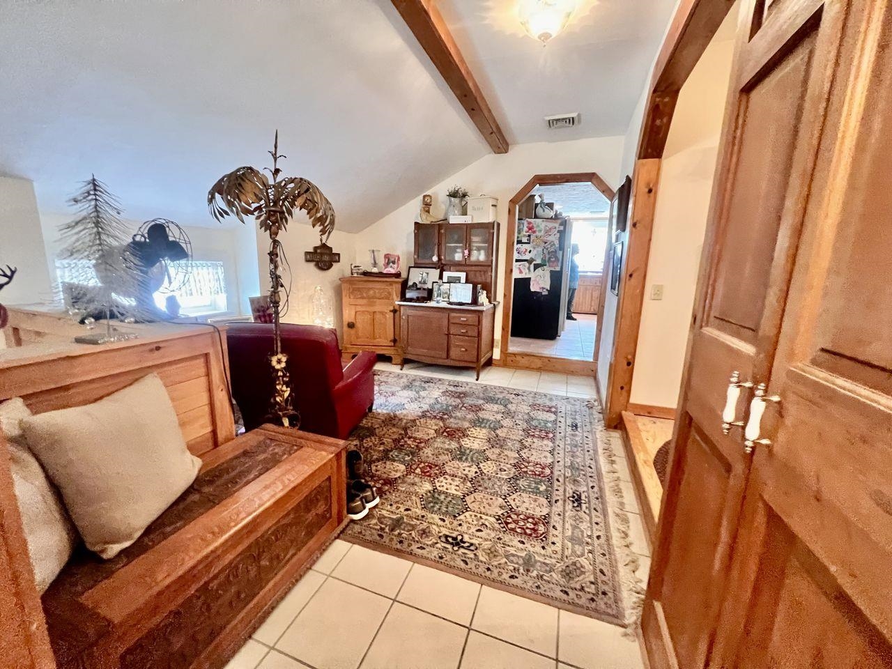 468 Mountain Ave, Northwood, NH 03261