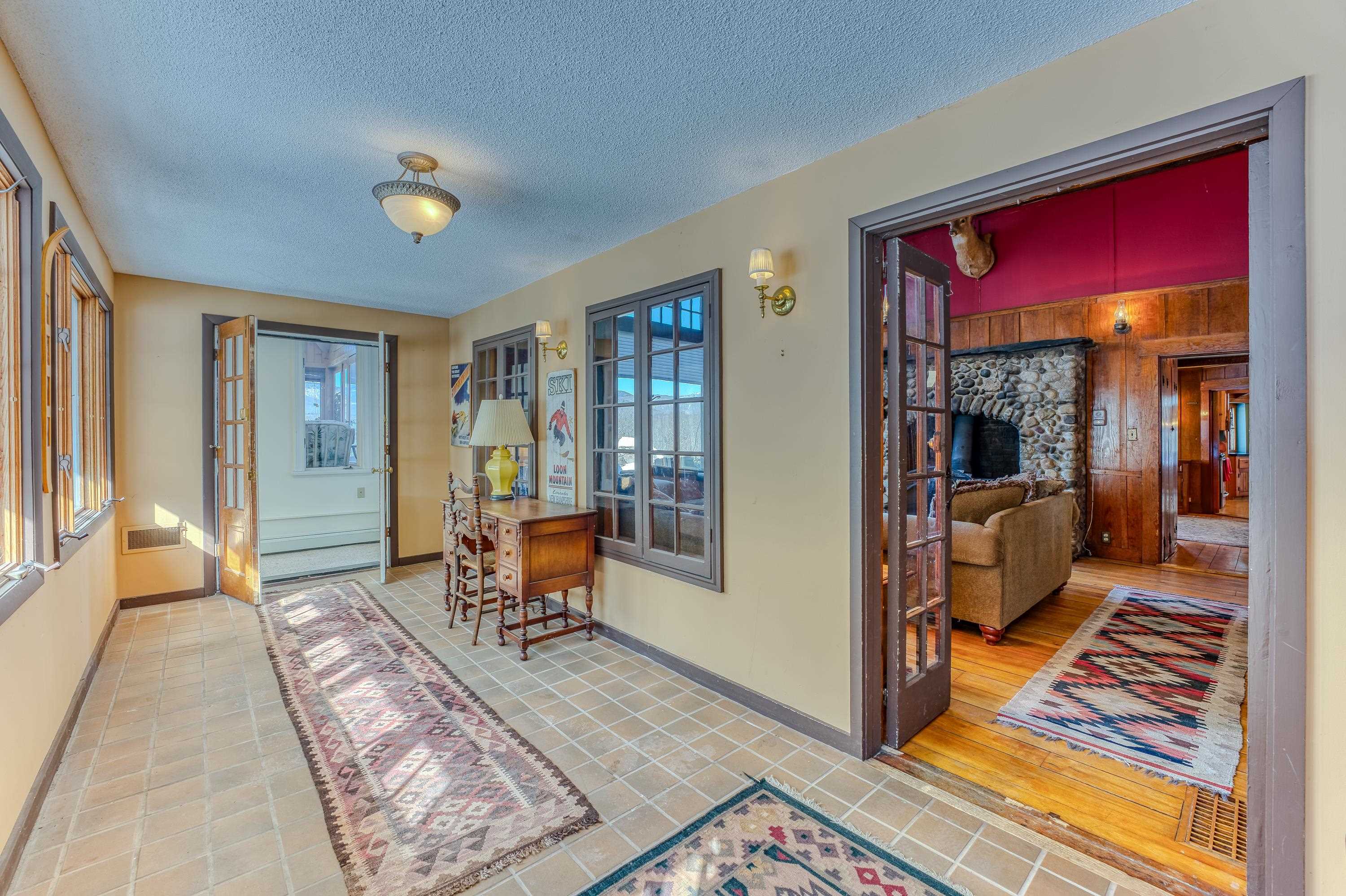 81 Meadow Ln, Woodstock, NH 03262