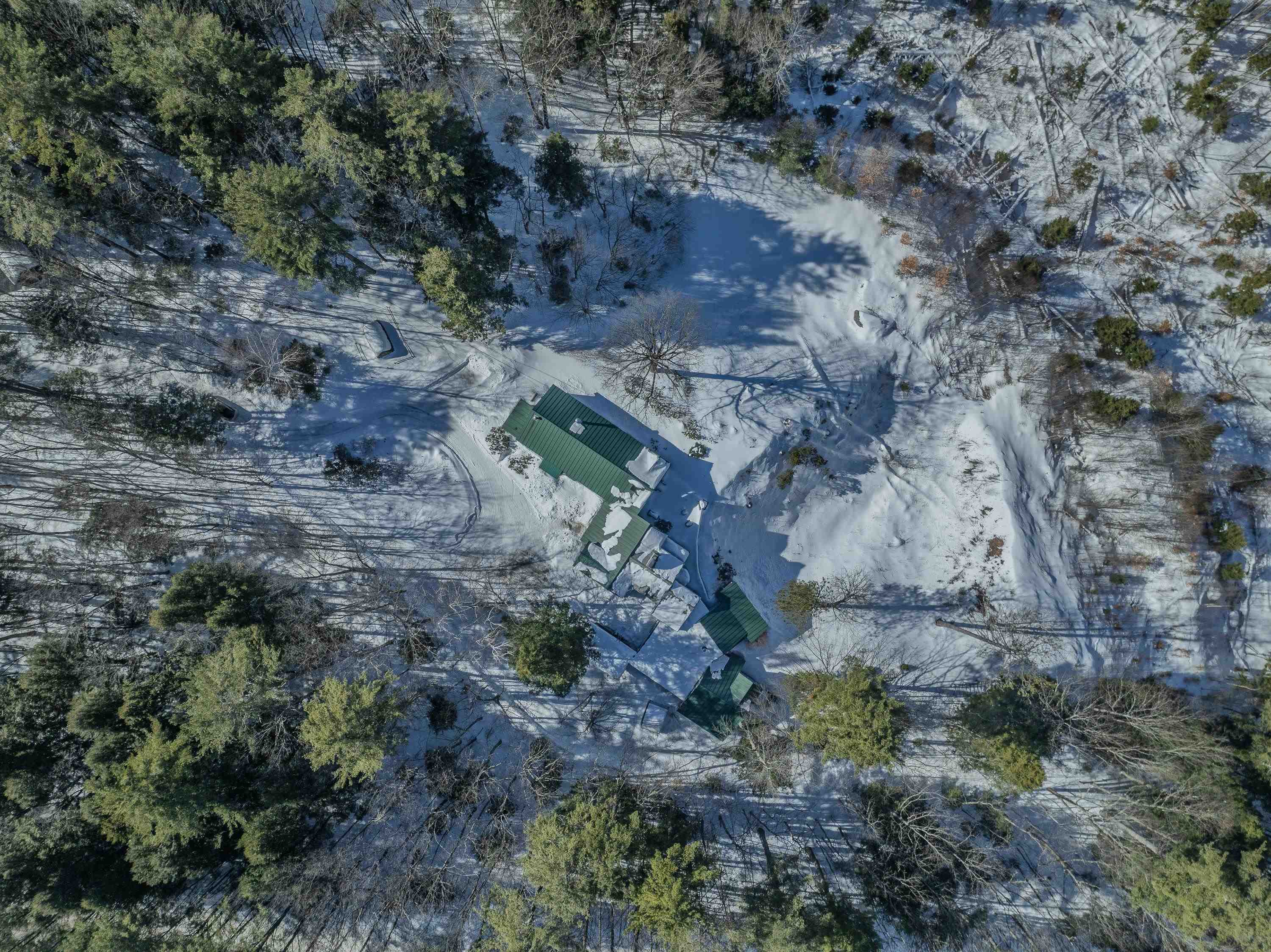 81 Meadow Ln, Woodstock, NH 03262