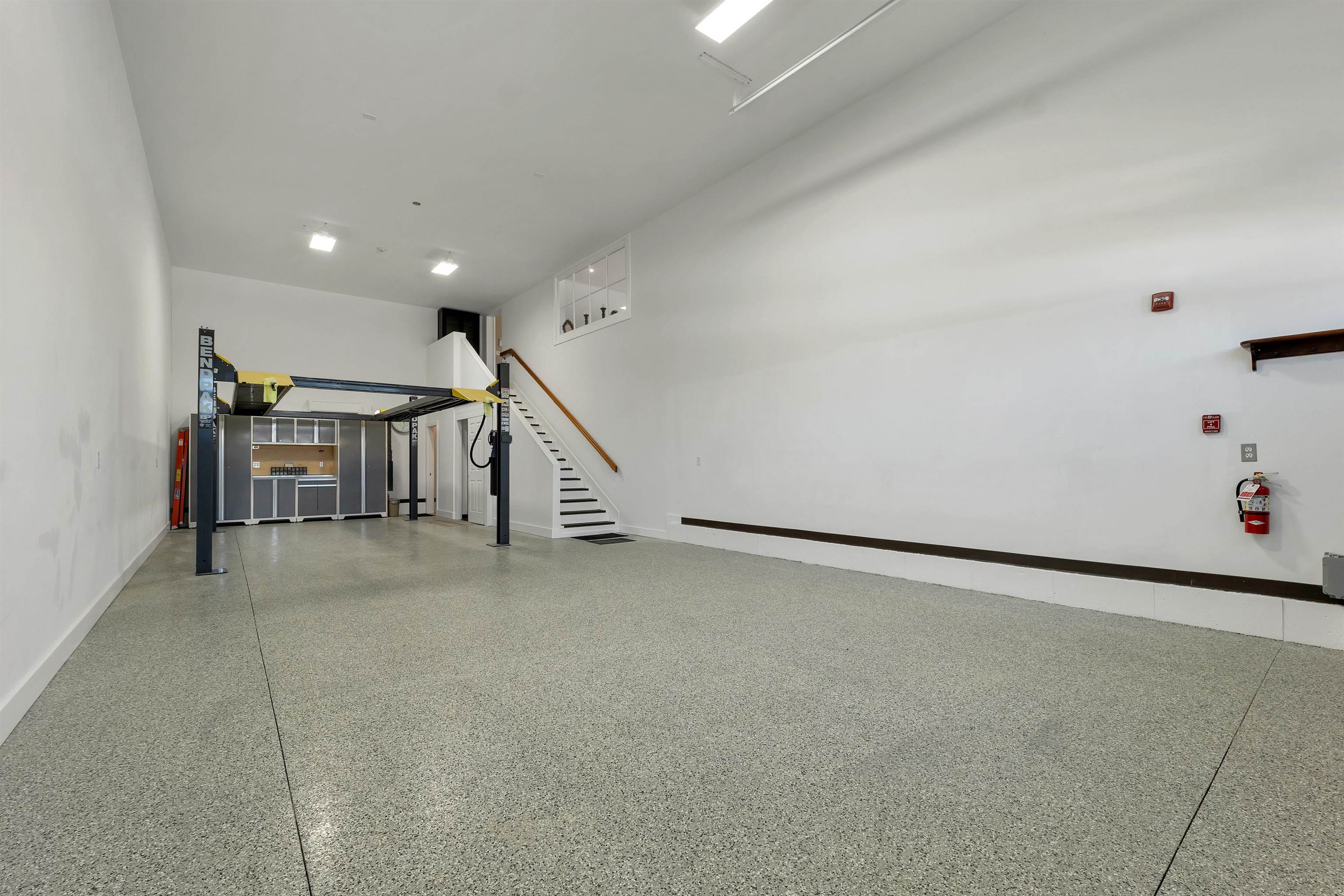 49 Glendale Pl, Gilford, NH 03249