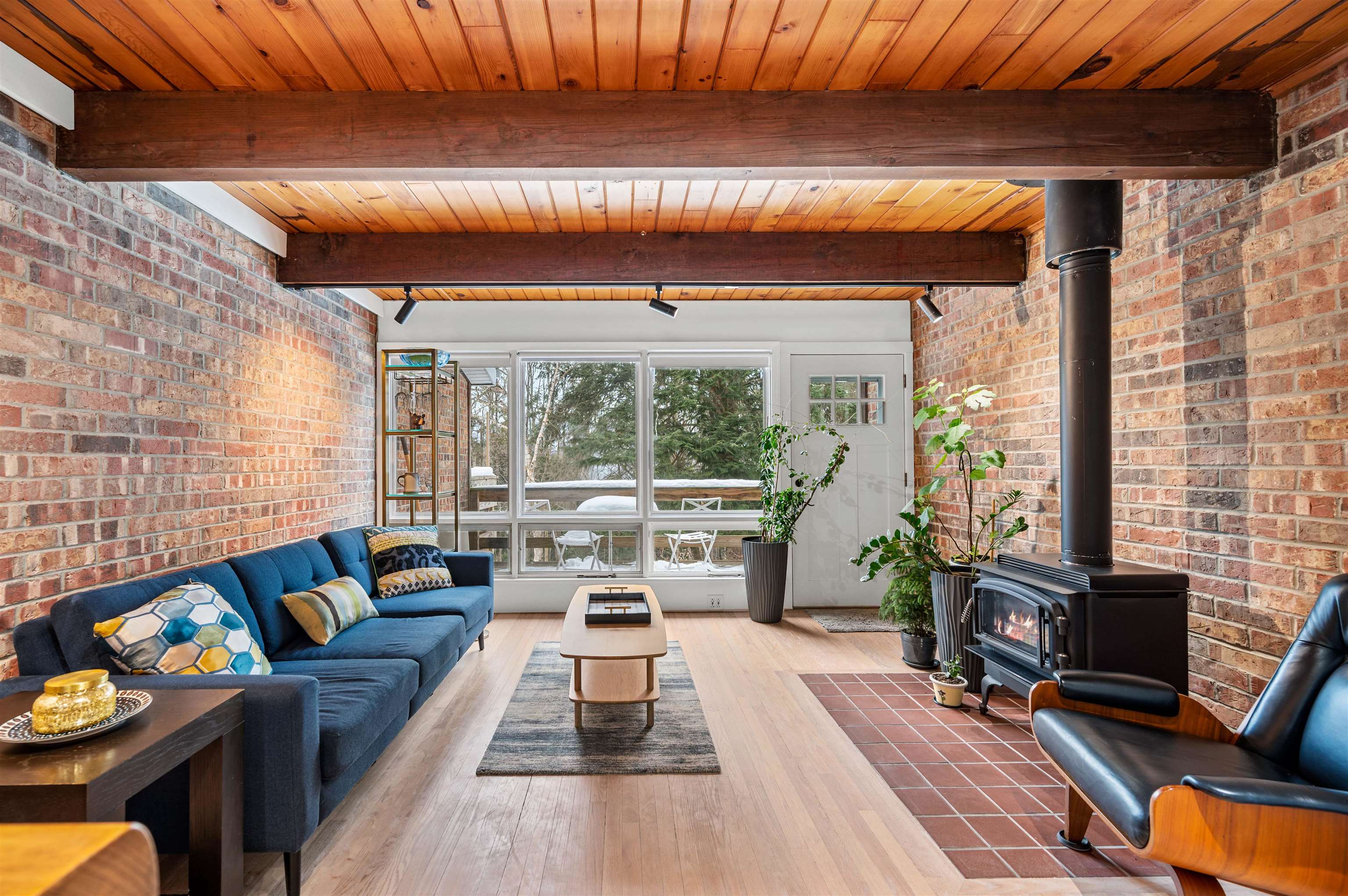 67 Fox Hill Road Unit: 6