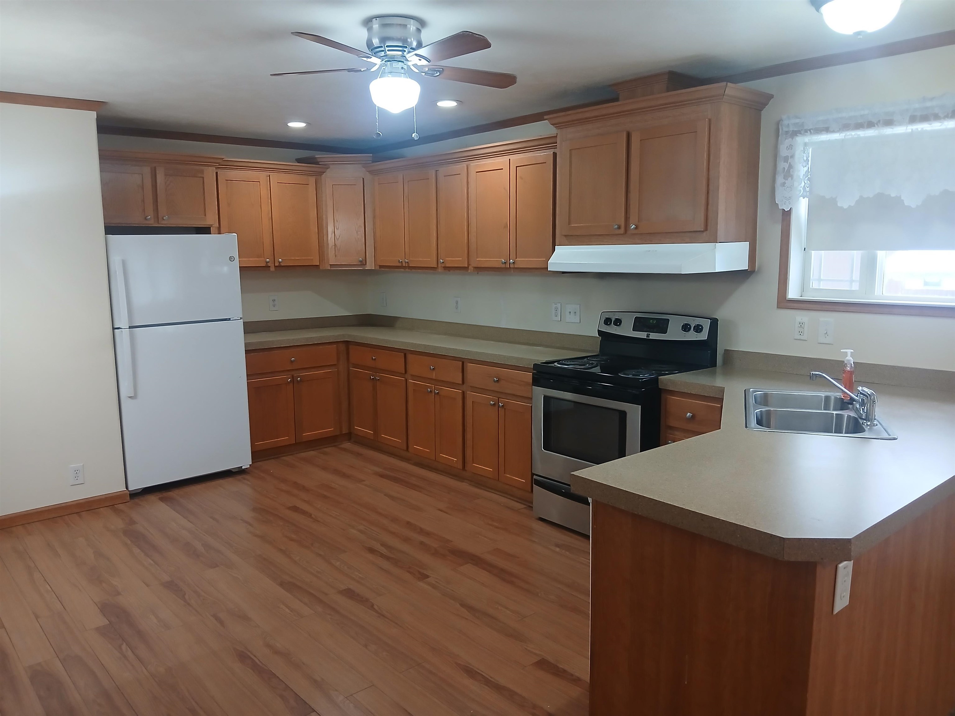 11 Michael St, Lebanon, NH 03766