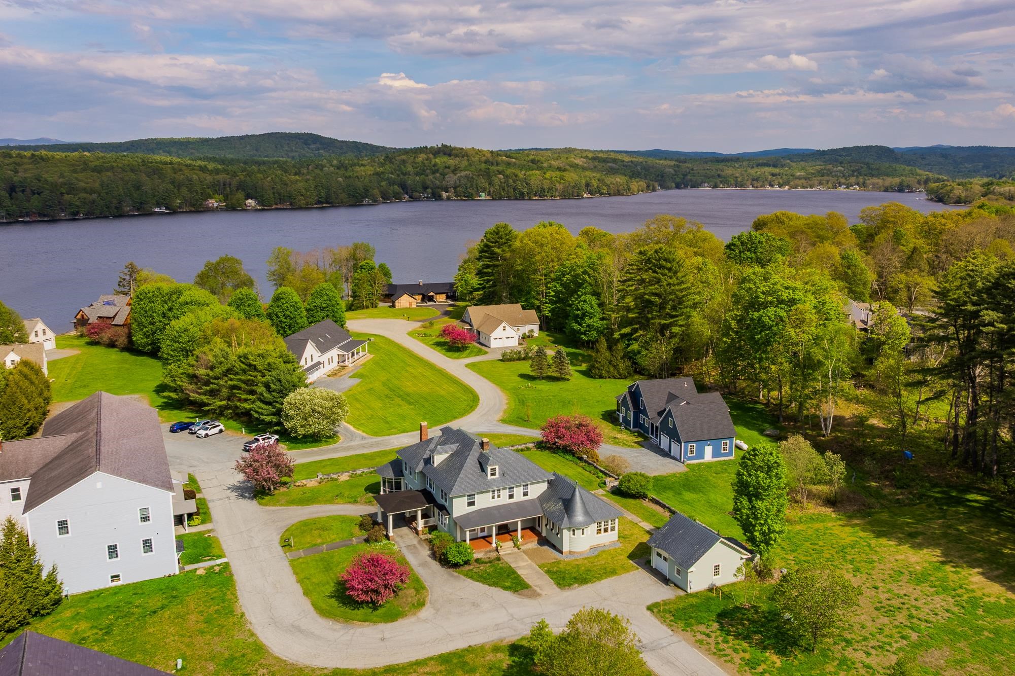 Enfield NH&nbsp;Home for sale $$998,700 $202 per sq.ft.