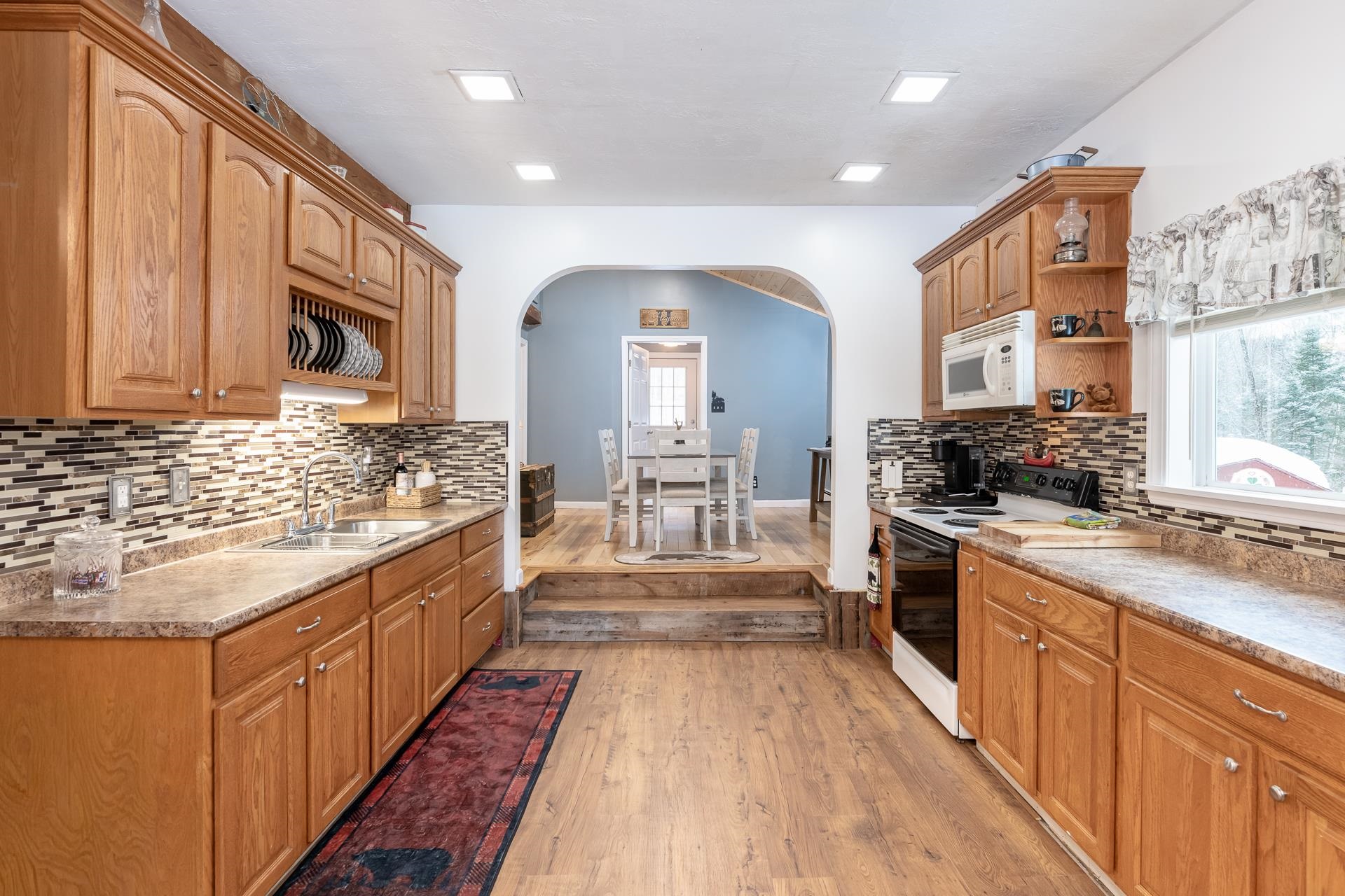 16 Richardson Rd, Warren, NH 03279