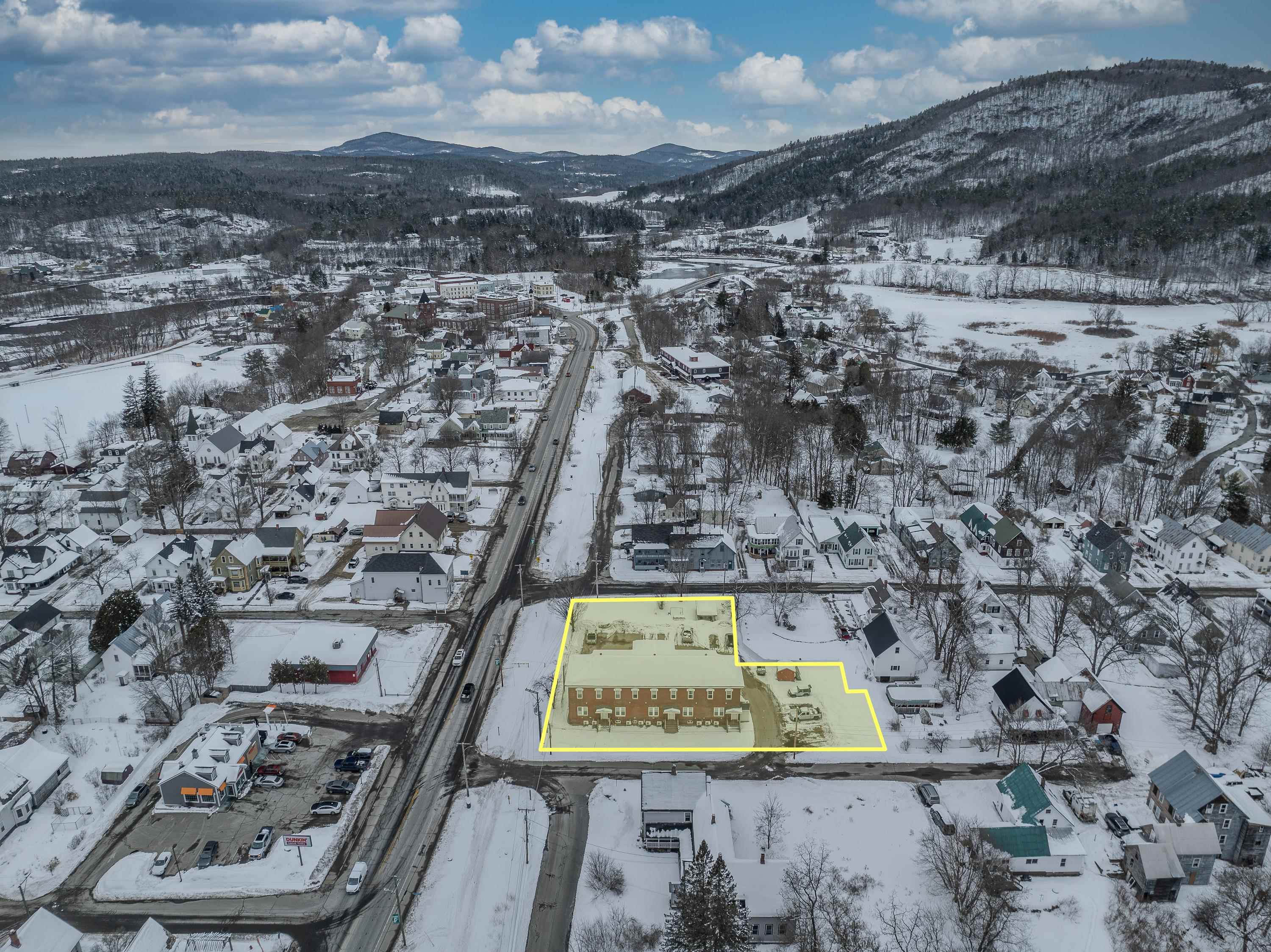 2 - 6 Perkins Pl, Haverhill, NH 03785