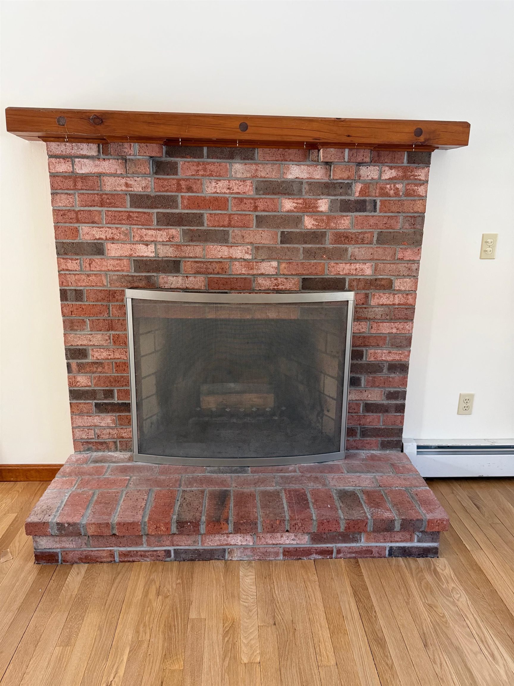 57 Blevens Dr, Candia, NH 03034