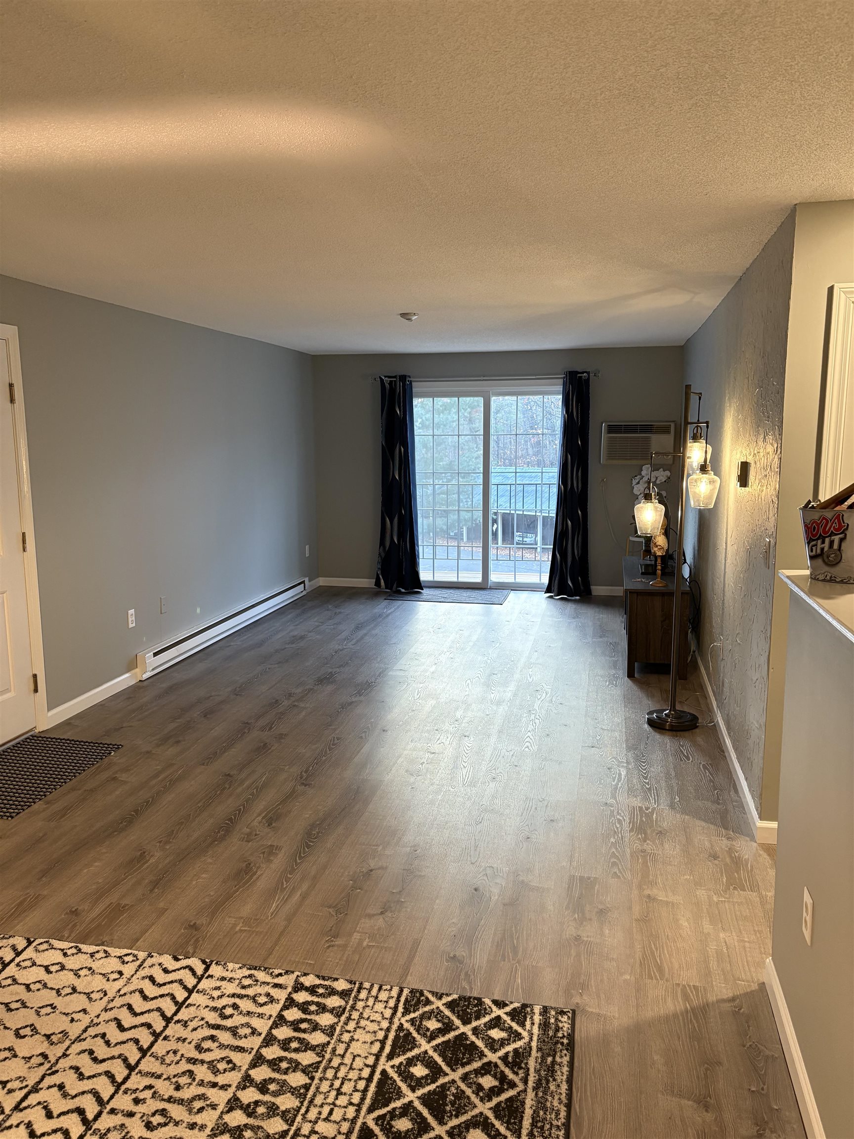 130 Endicott St N — photo 1