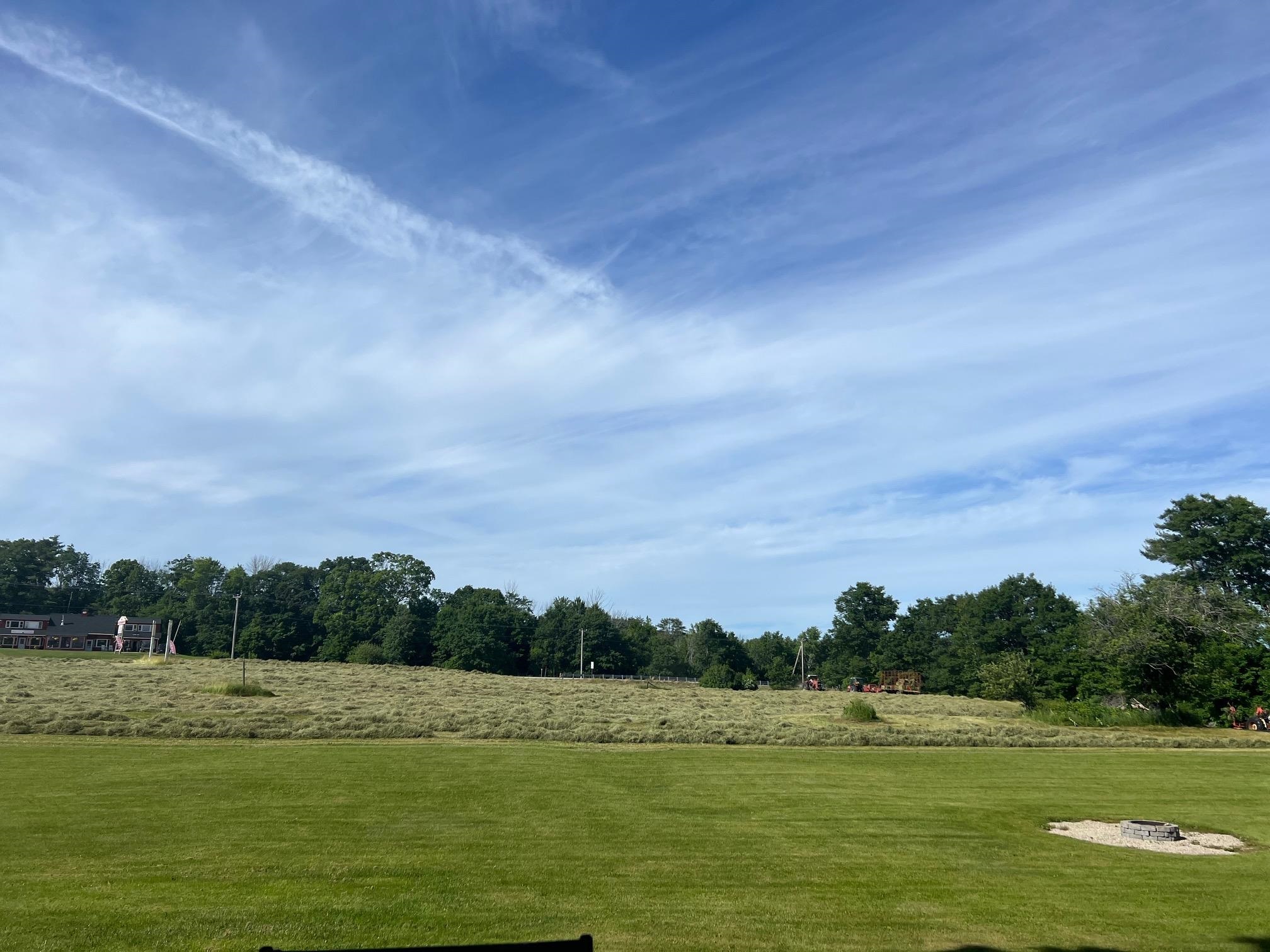 79 High St, Pittsfield, NH 03263