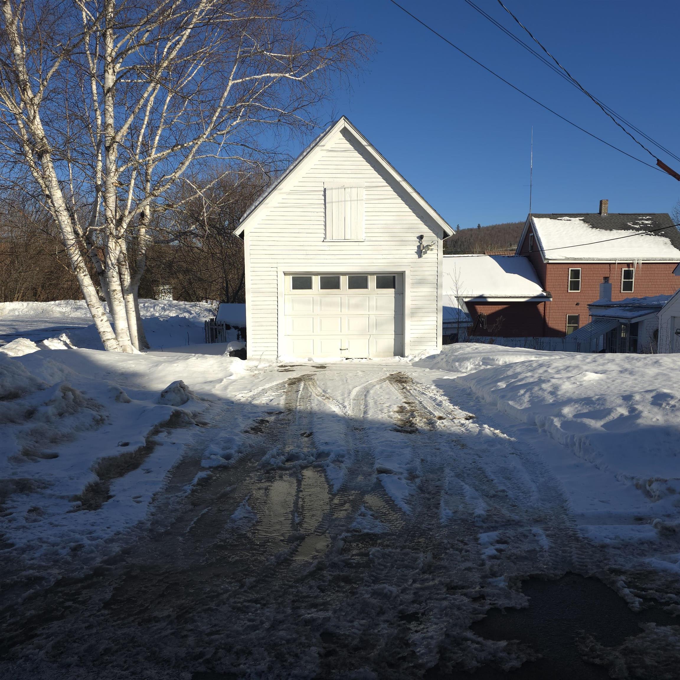 44 7th St, Berlin, NH 03570