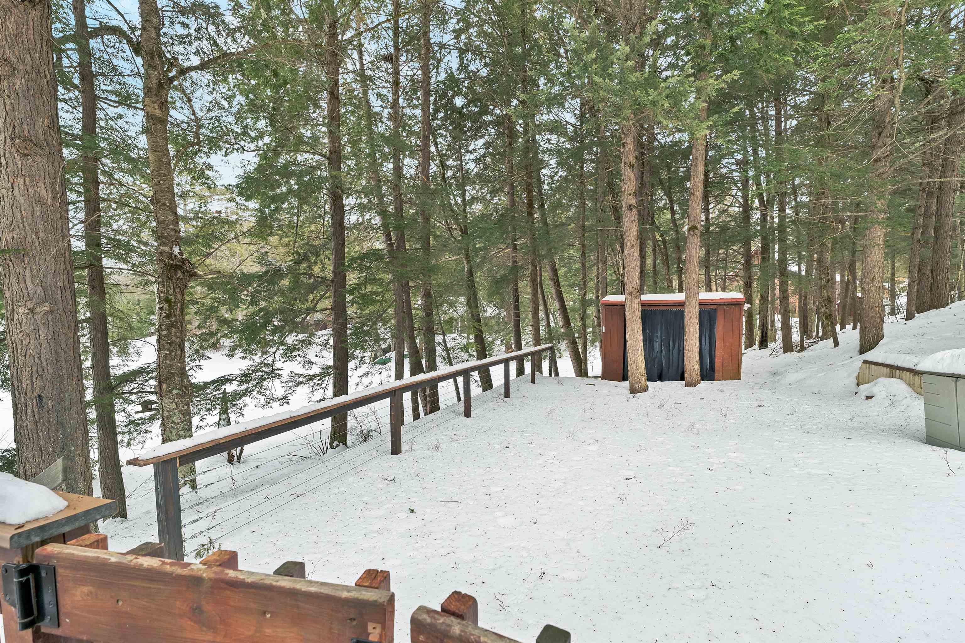 9 Patriot Ln, Sanbornton, NH 03269