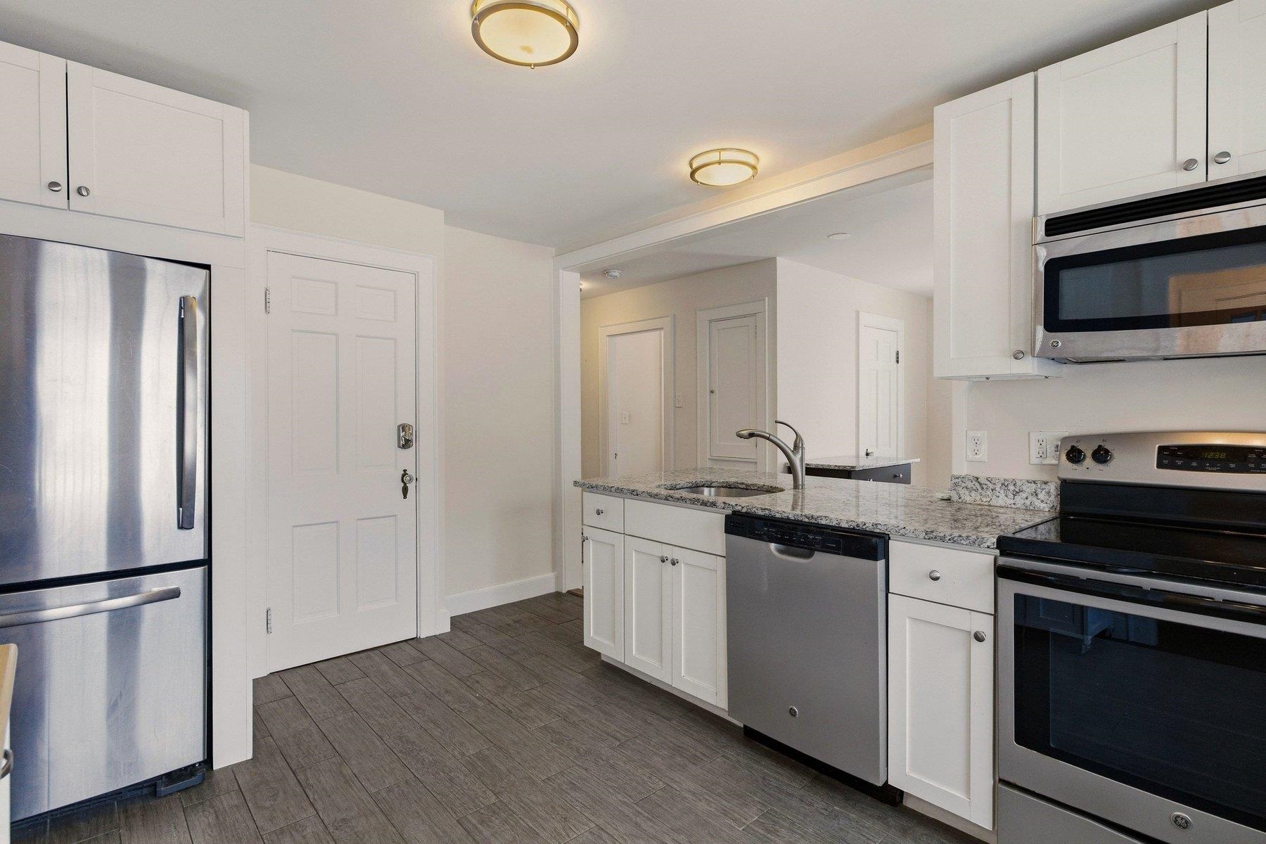 417 Lafayette Rd, Portsmouth, NH 03801