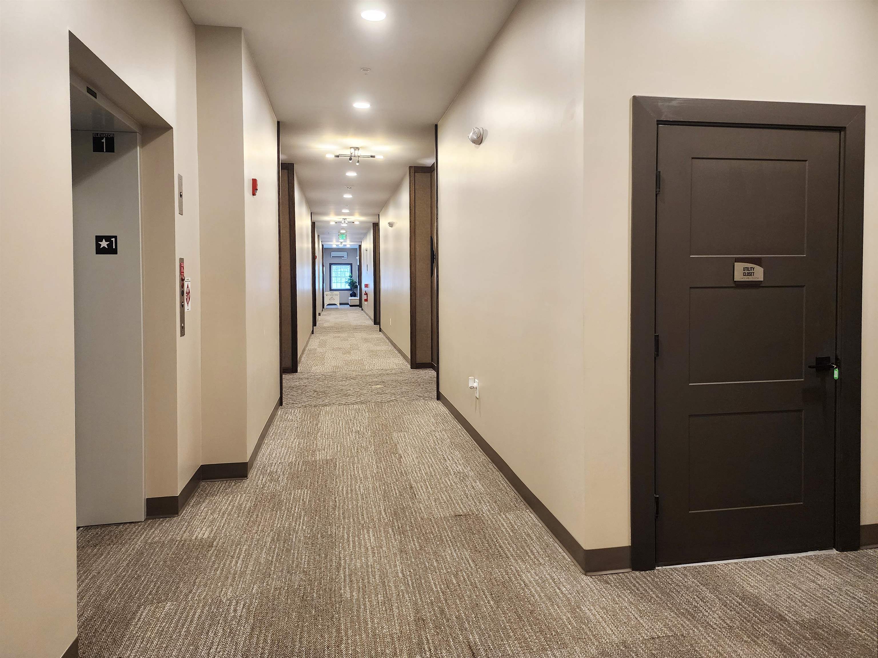 384 Main St #203, Salem, NH 03079