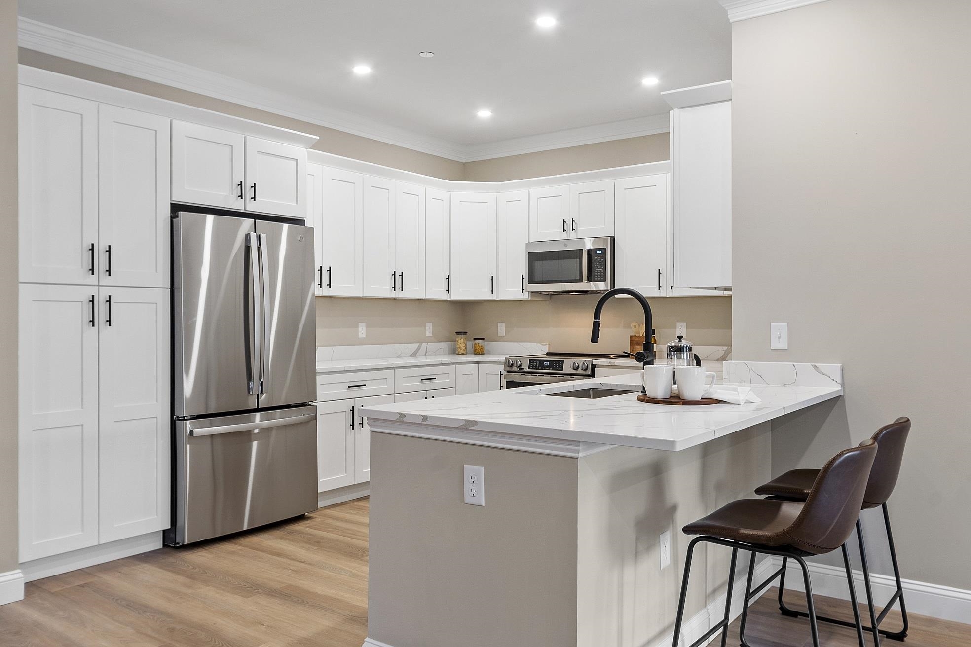 10100 S Willow St #209, Manchester, NH 03103