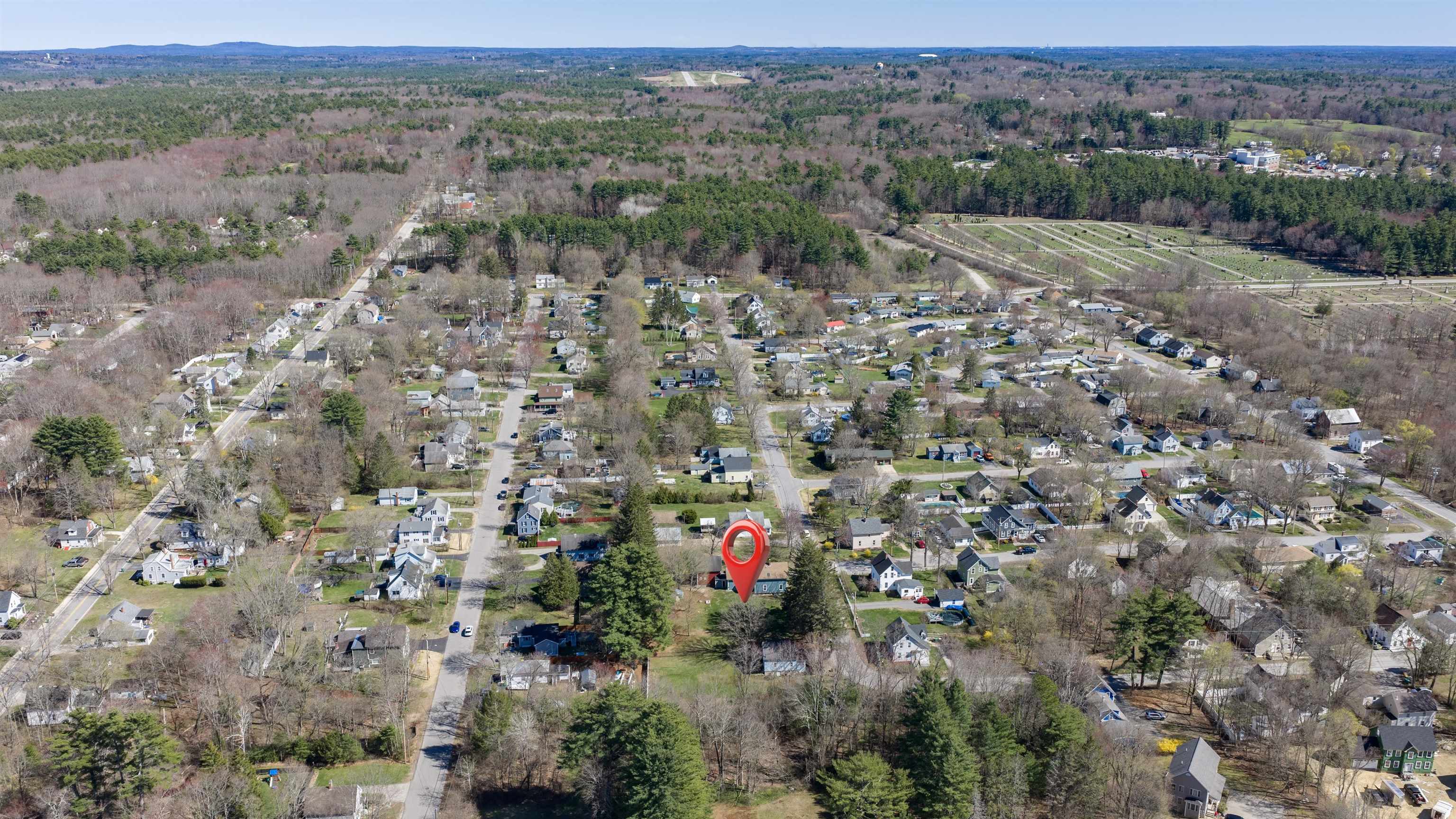 6 Adams Ave, Rochester, NH 03867