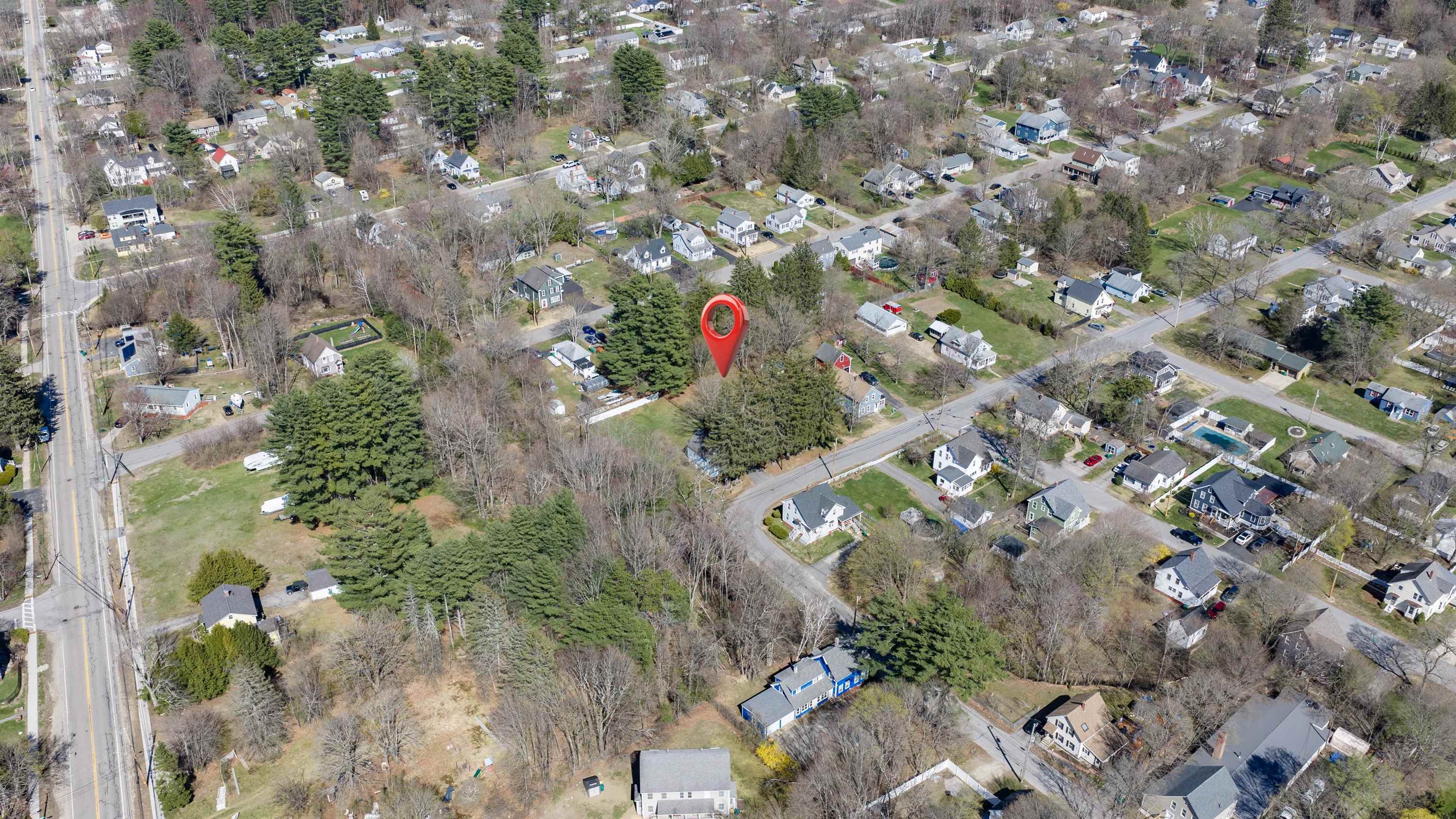 6 Adams Ave, Rochester, NH 03867
