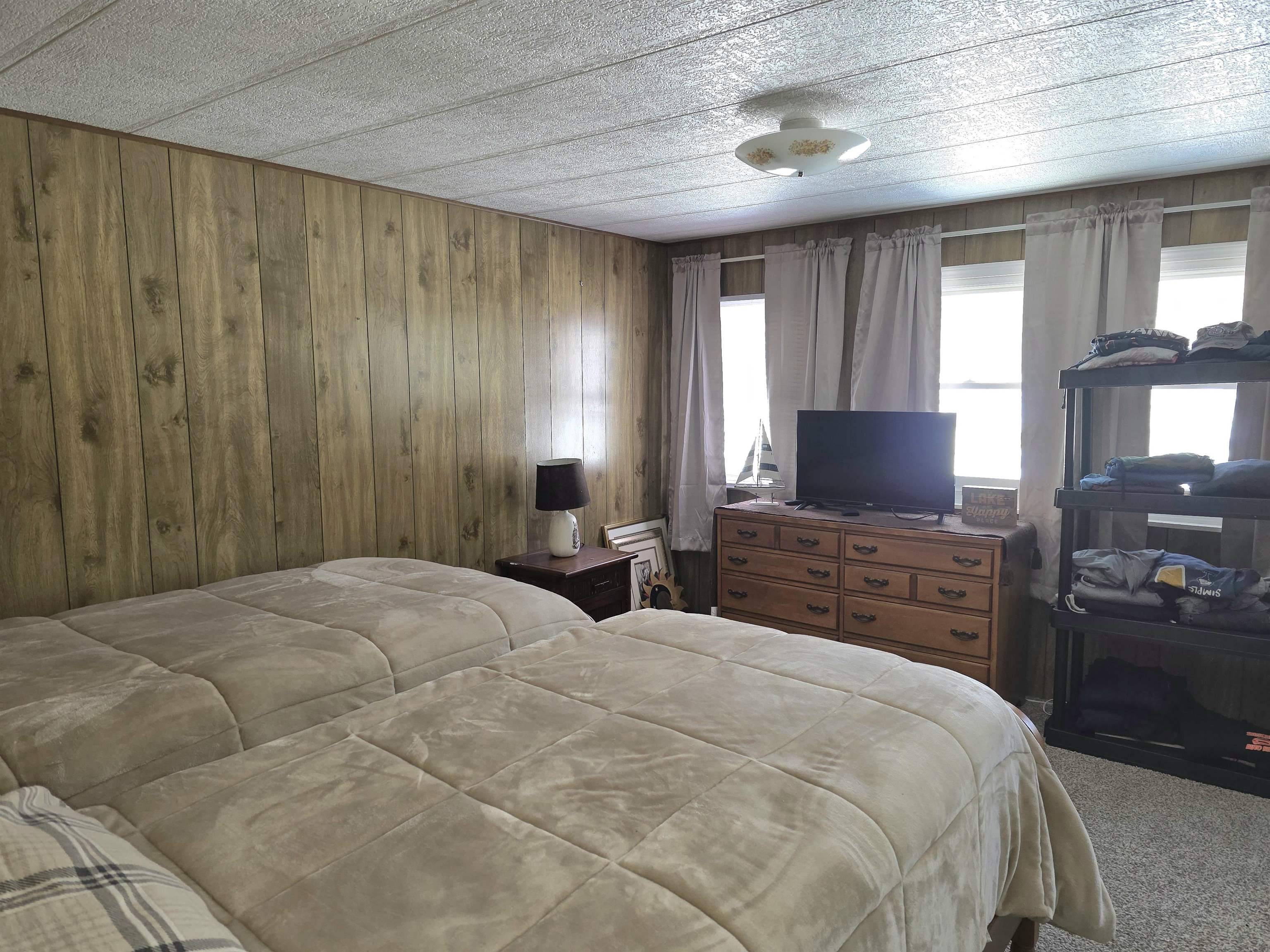 9 Sargent Pl, Gilford, NH 03249