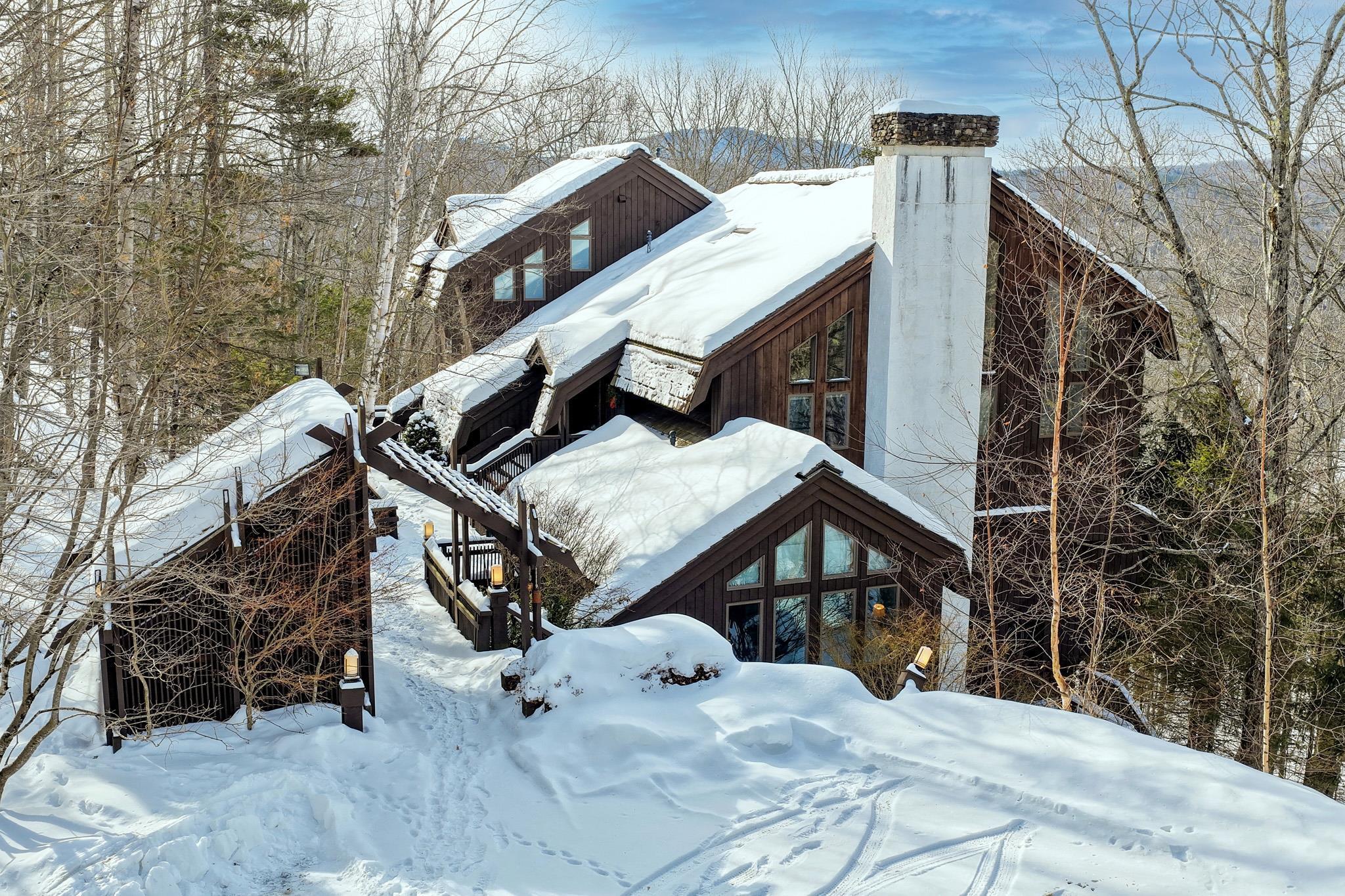 6 Bedrooms, 7.5 Bathrooms