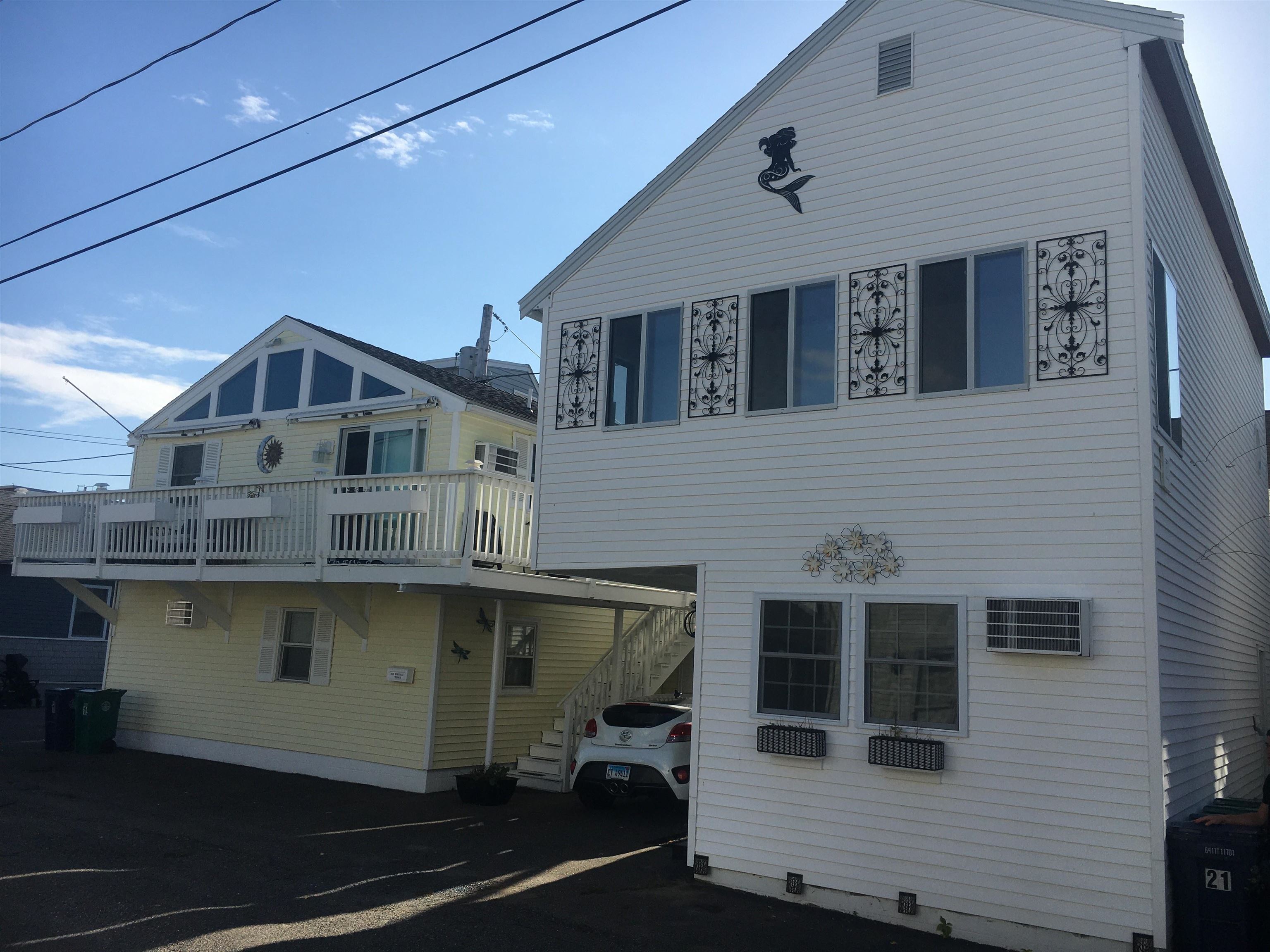 19-21 Kentville Ter, Hampton, NH 03842