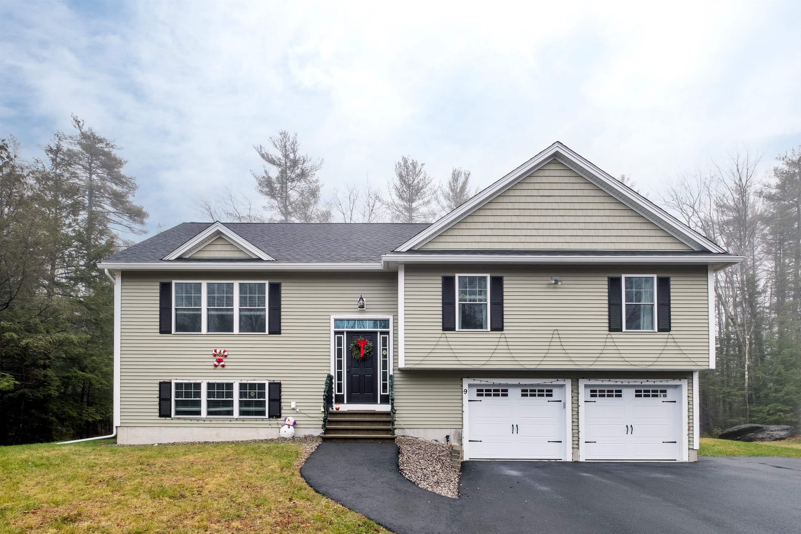 9 Jay Way, Rochester, NH 03868