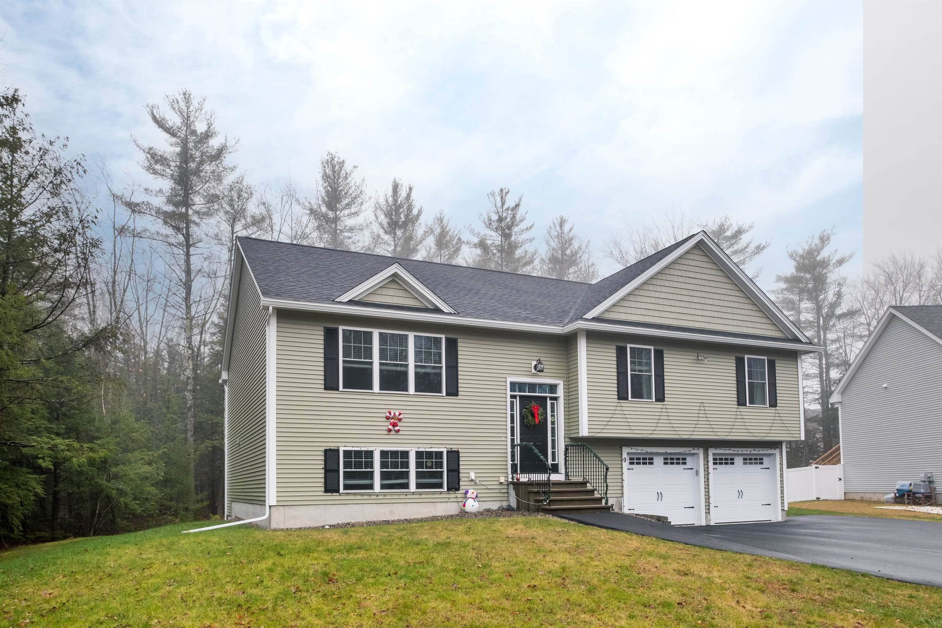9 Jay Way, Rochester, NH 03868