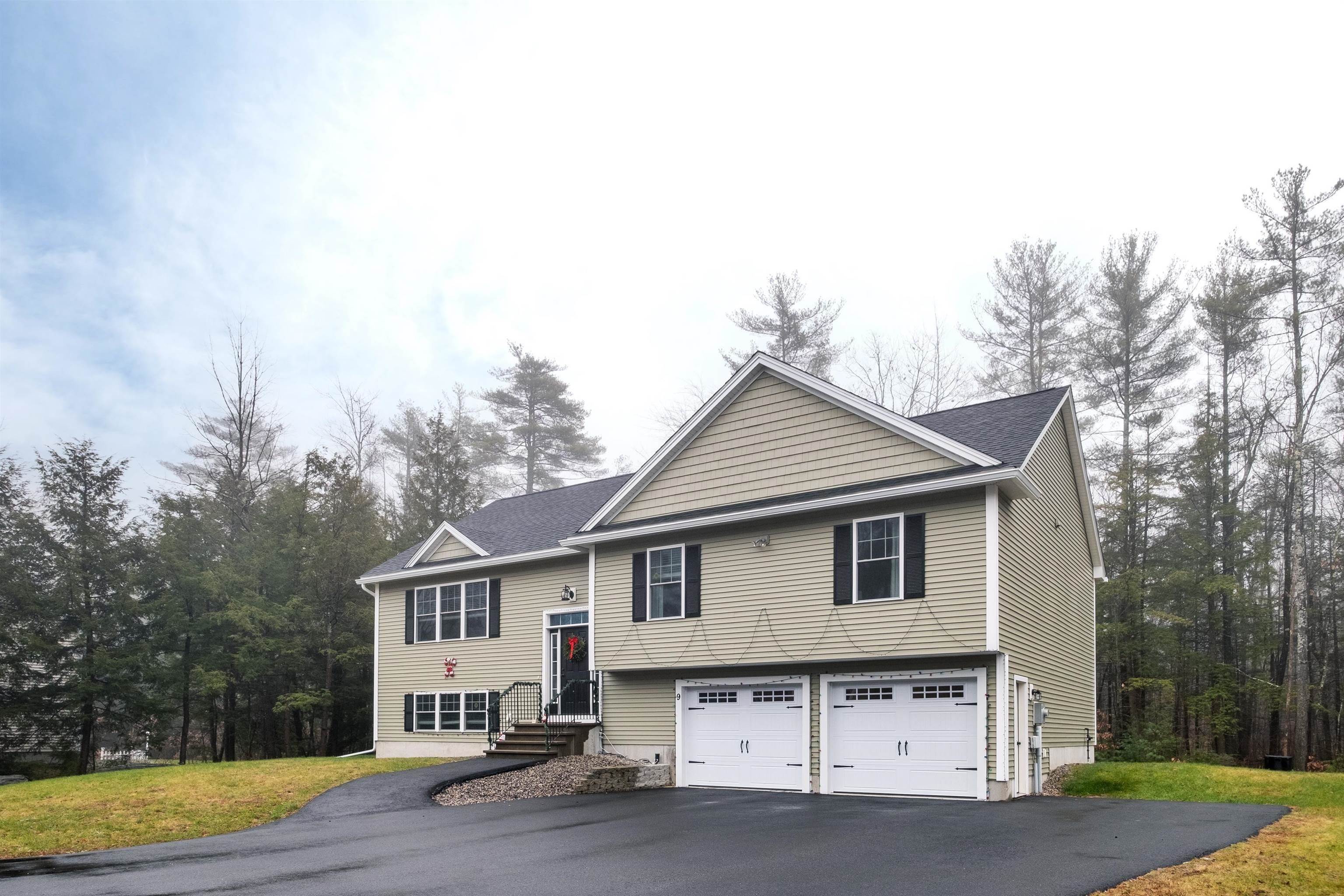 9 Jay Way, Rochester, NH 03868