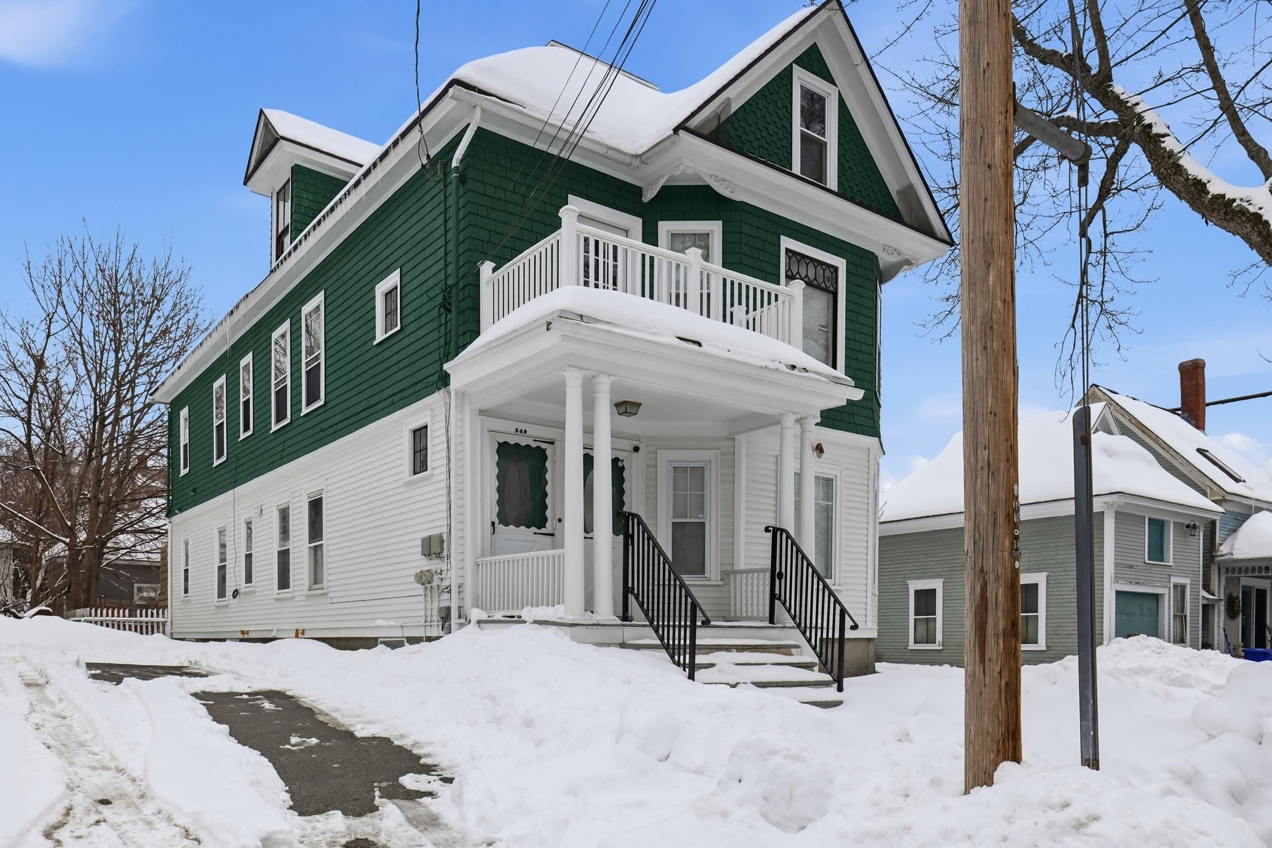 Photo of 247 Walnut Street Manchester NH 03104