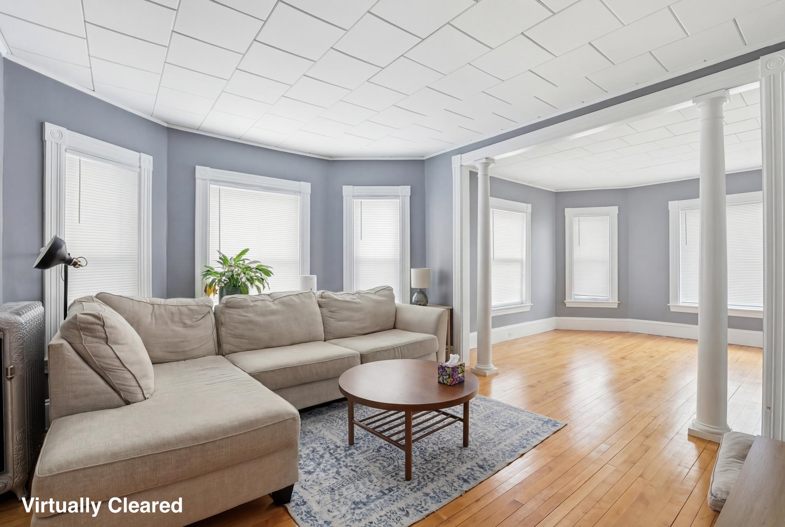 247 Walnut St, Manchester, NH 03104