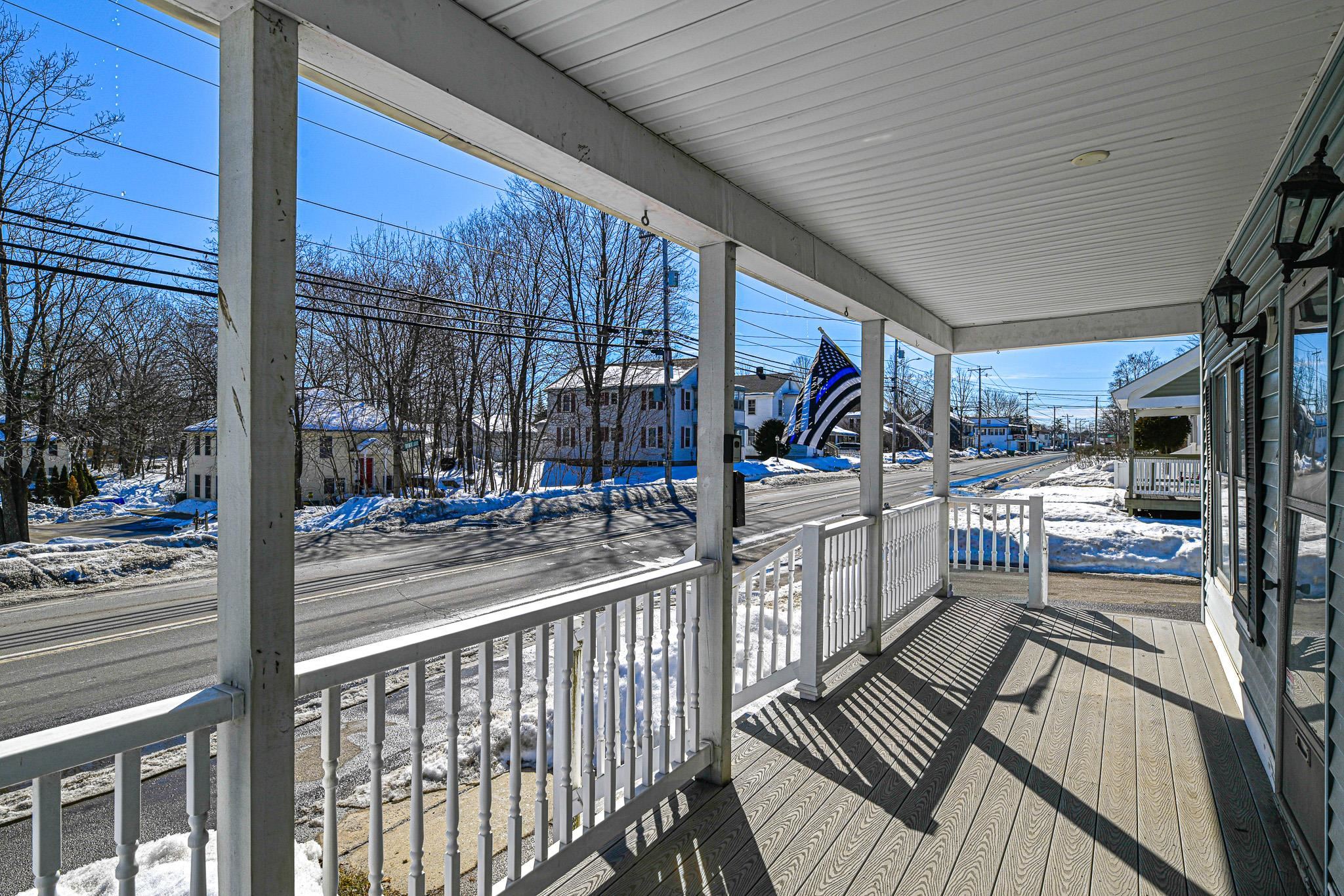 49 Washington St, Rochester, NH 03867