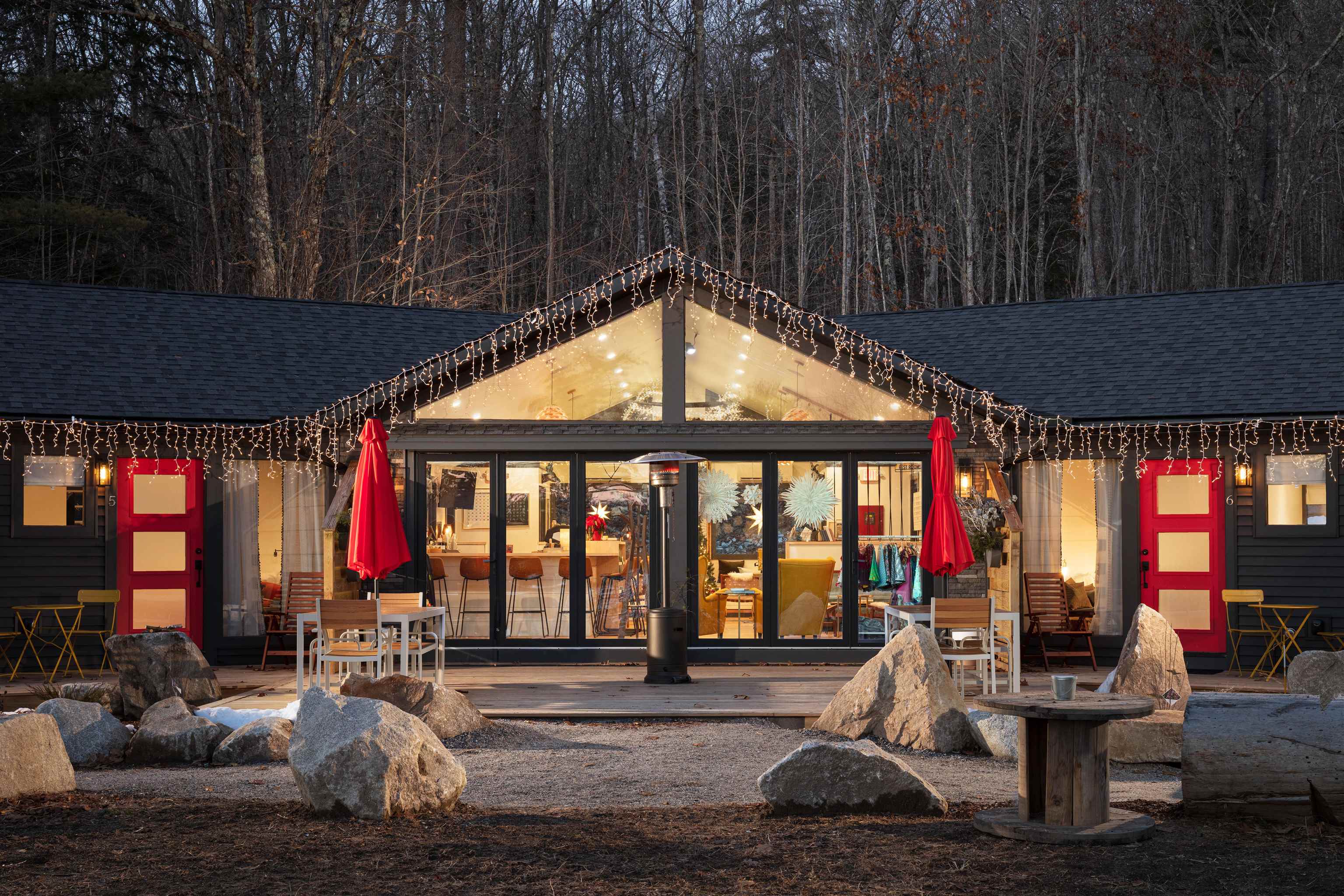 435 South Mayhew Turnpike, Hebron, NH 03241