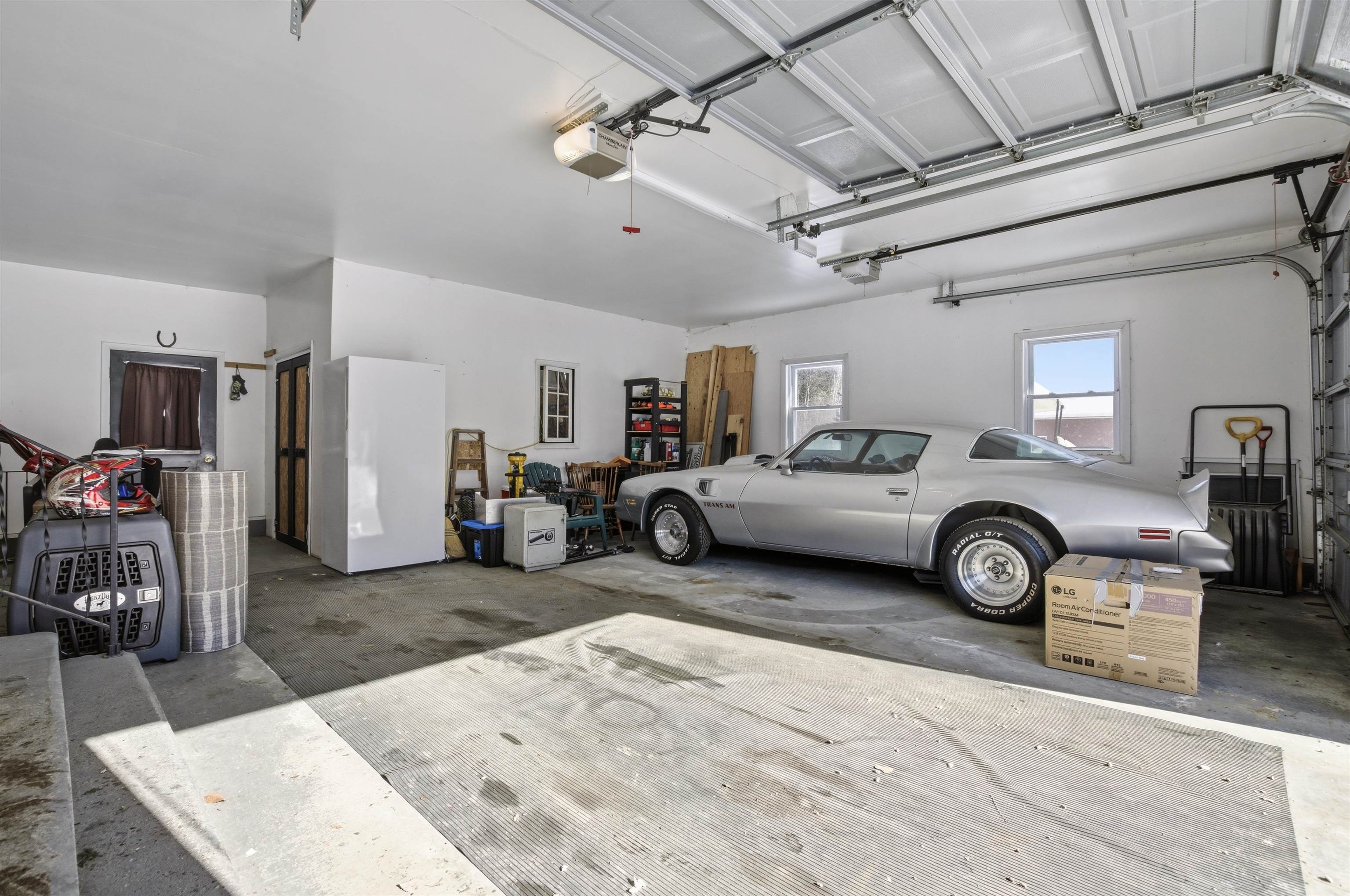 438 Canaan Hill Rd, Canaan, VT 05903