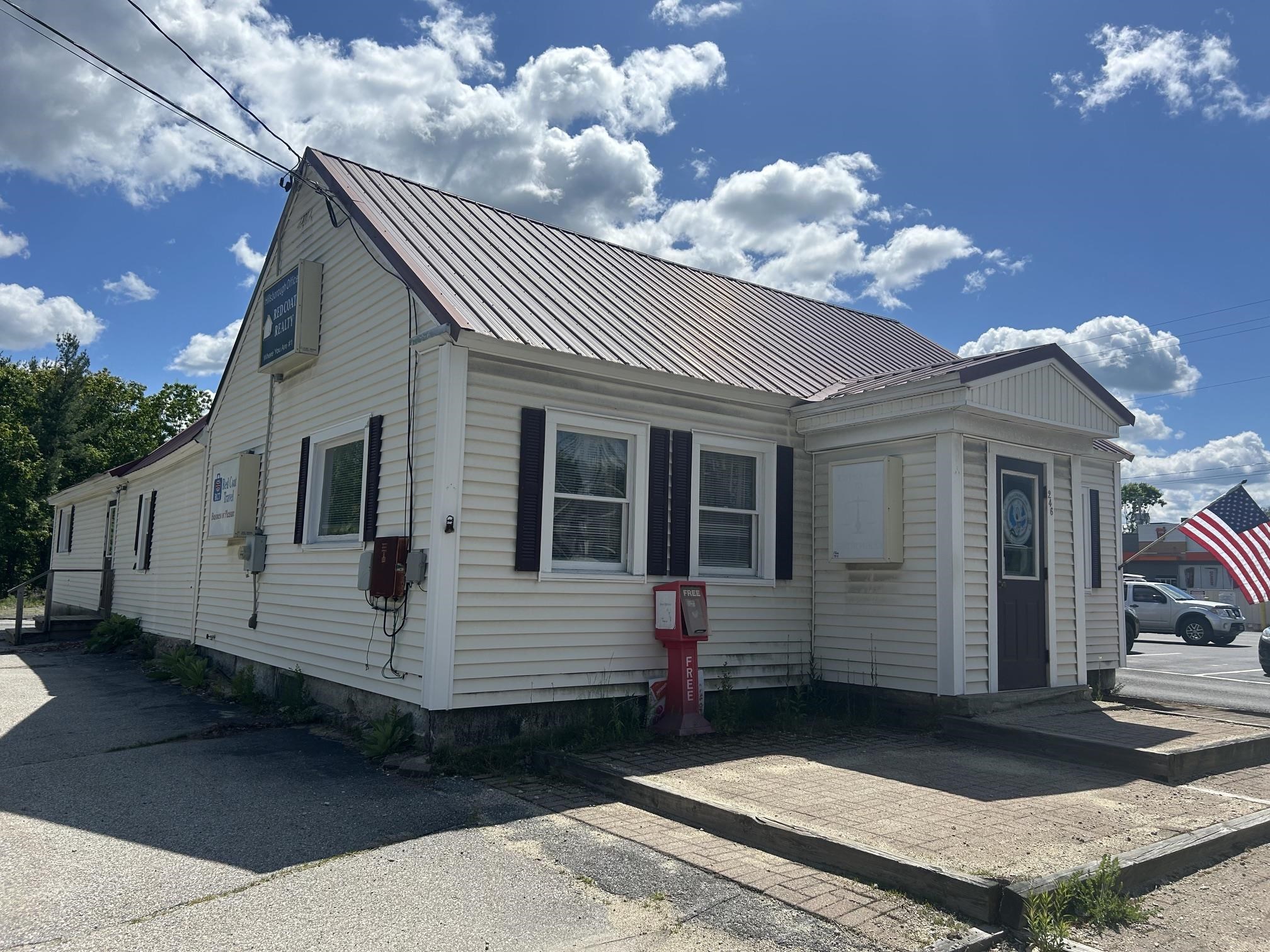 246 West St, Hillsborough, NH 03244