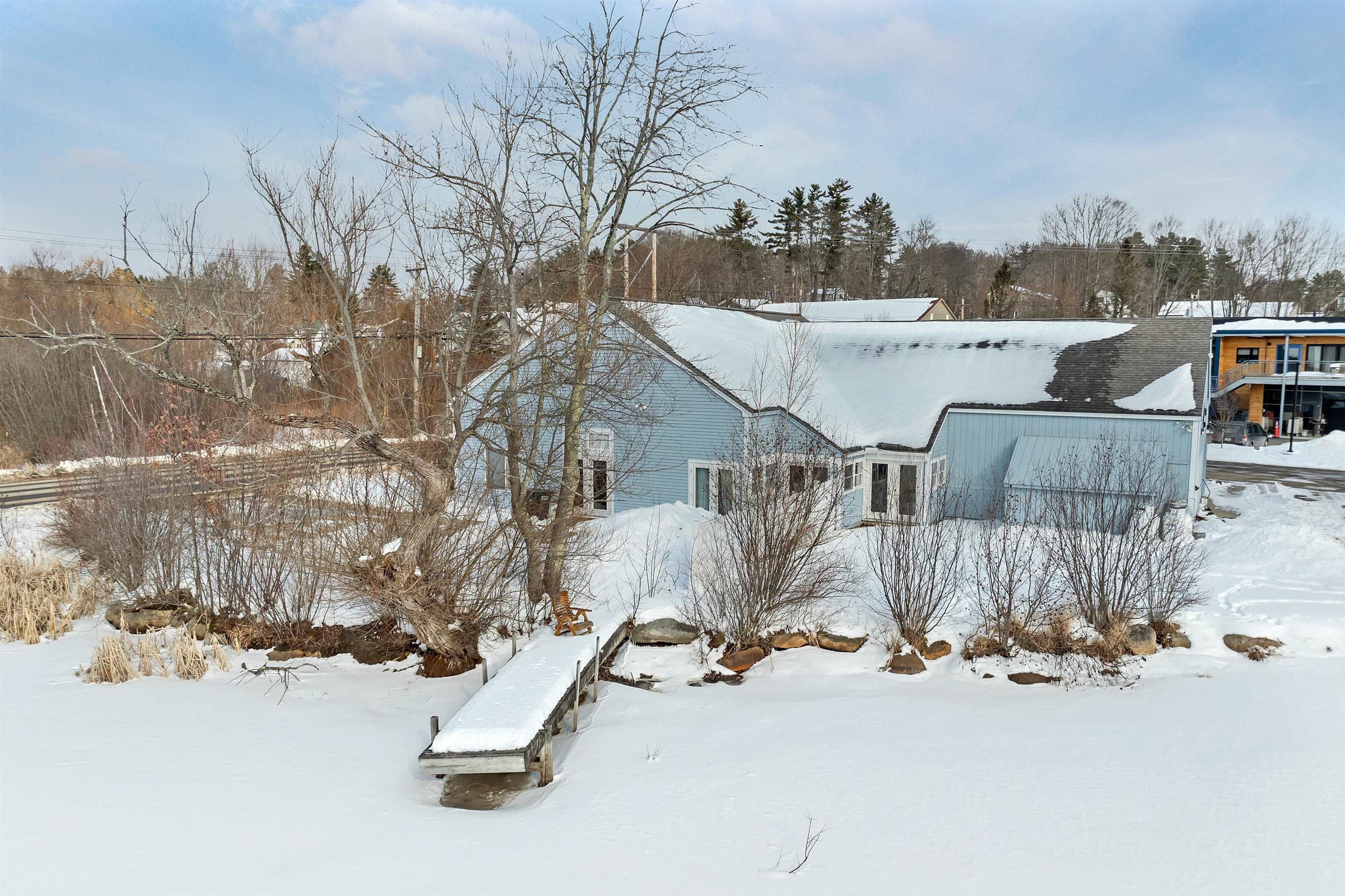 17 Bay St, Wolfeboro, NH 03894