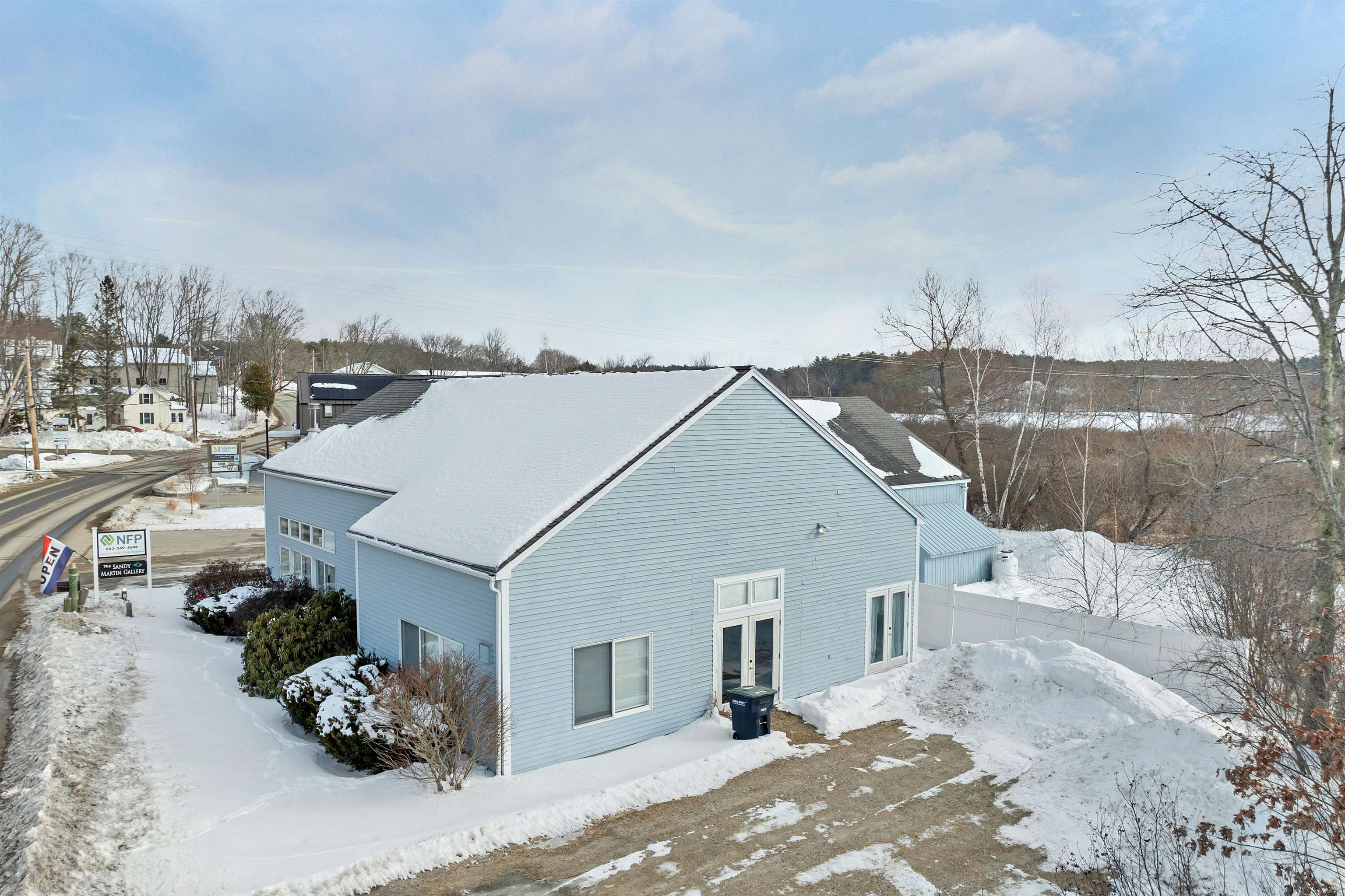 17 Bay St, Wolfeboro, NH 03894