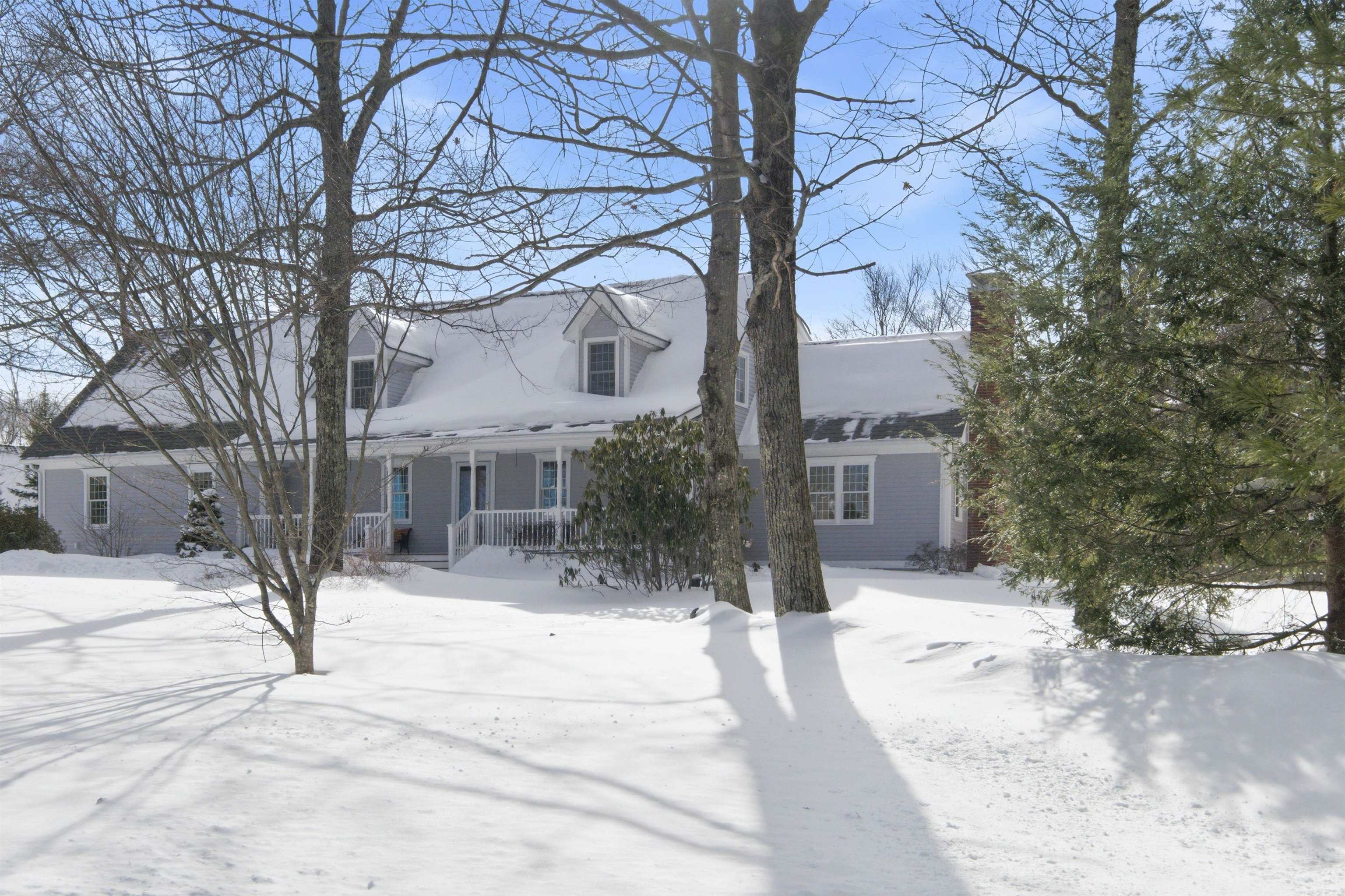 54 Wallingford Ter, Weare, NH 03281