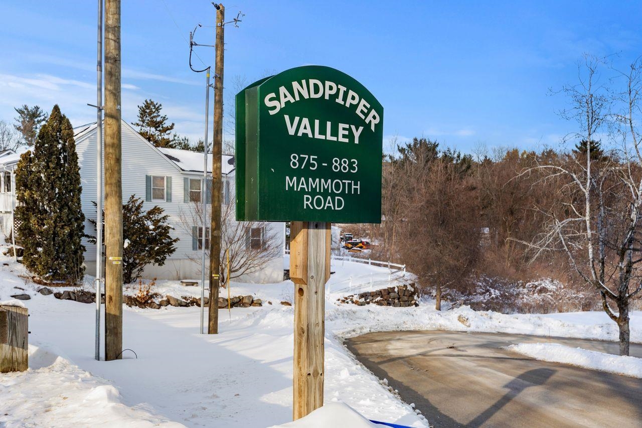 879 Mammoth Rd, Manchester, NH 03104