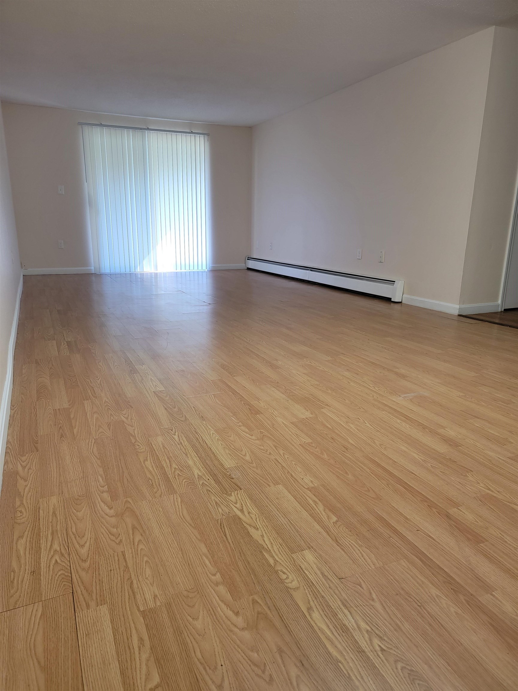 37 Alice Dr, Concord, NH 03303