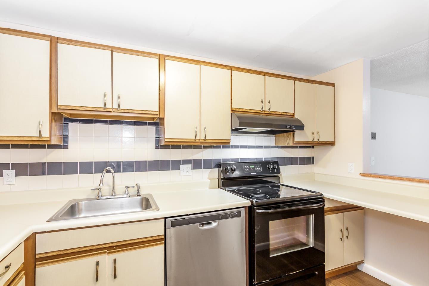 Homes for sale in Concord, NH | 37 Alice Dr #75, Concord, NH 03303 | MLS# 5077552