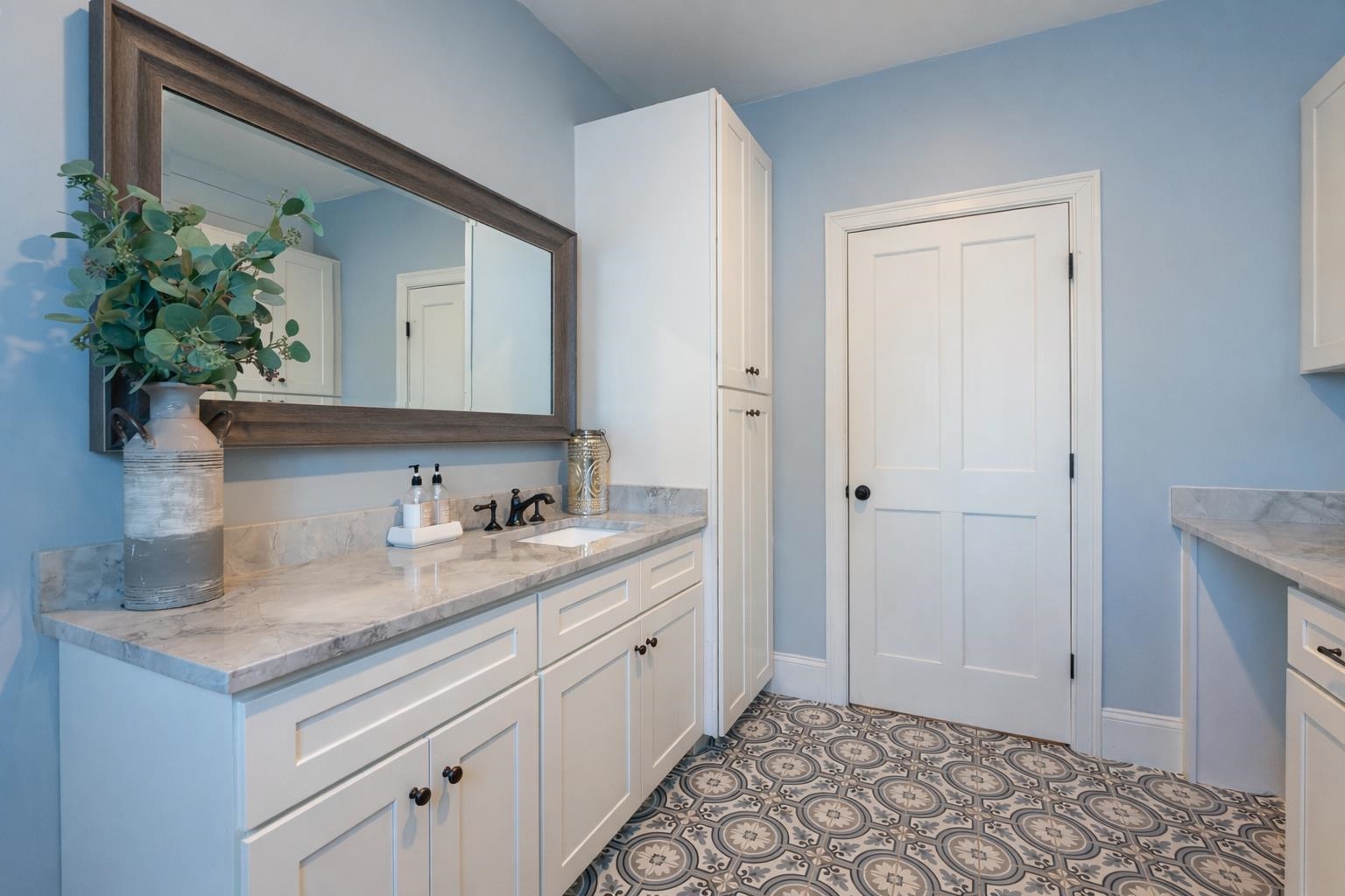 23 Austin Ln, Hollis, NH 03049