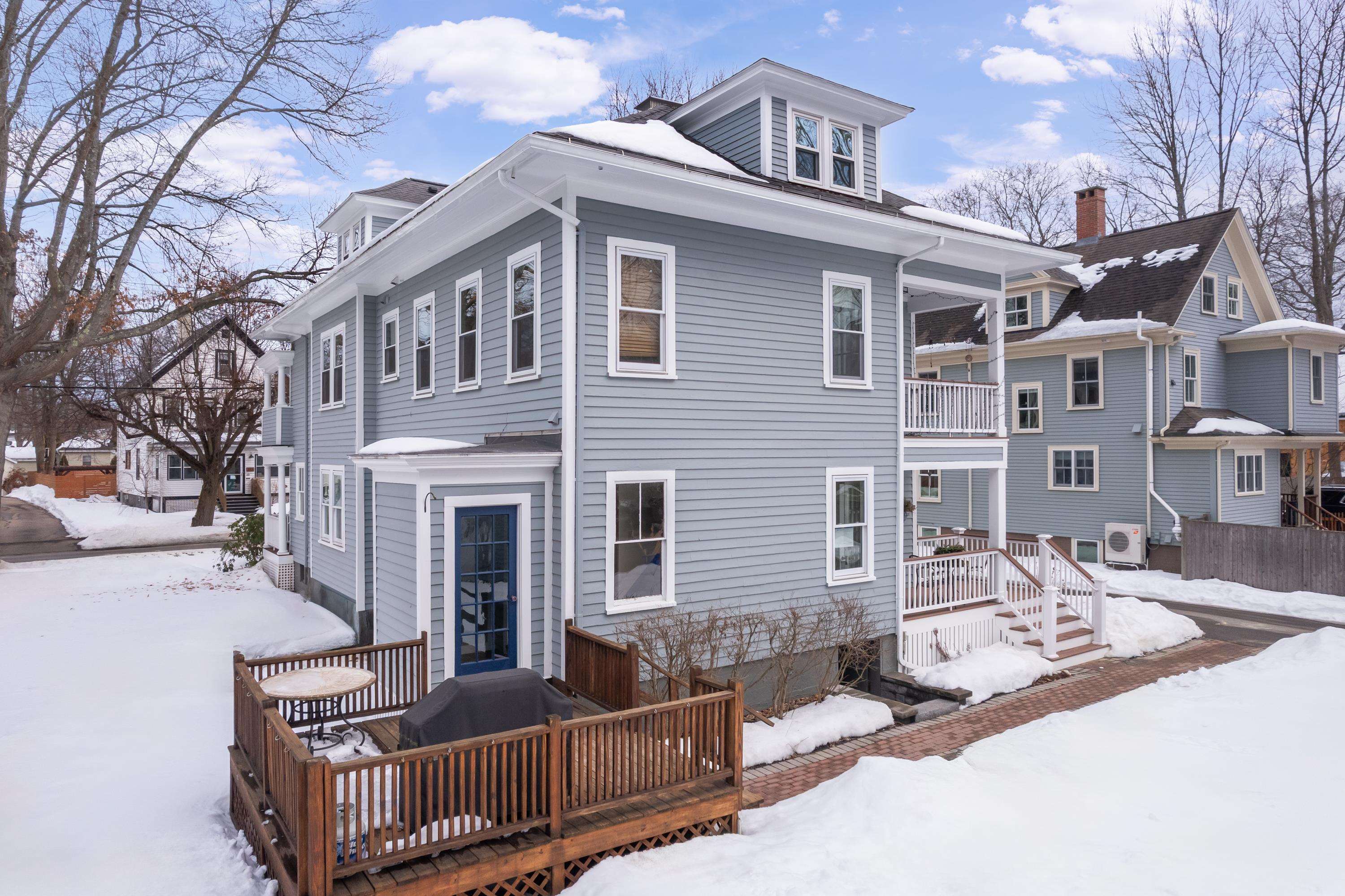 352 Miller Ave, Portsmouth, NH 03801