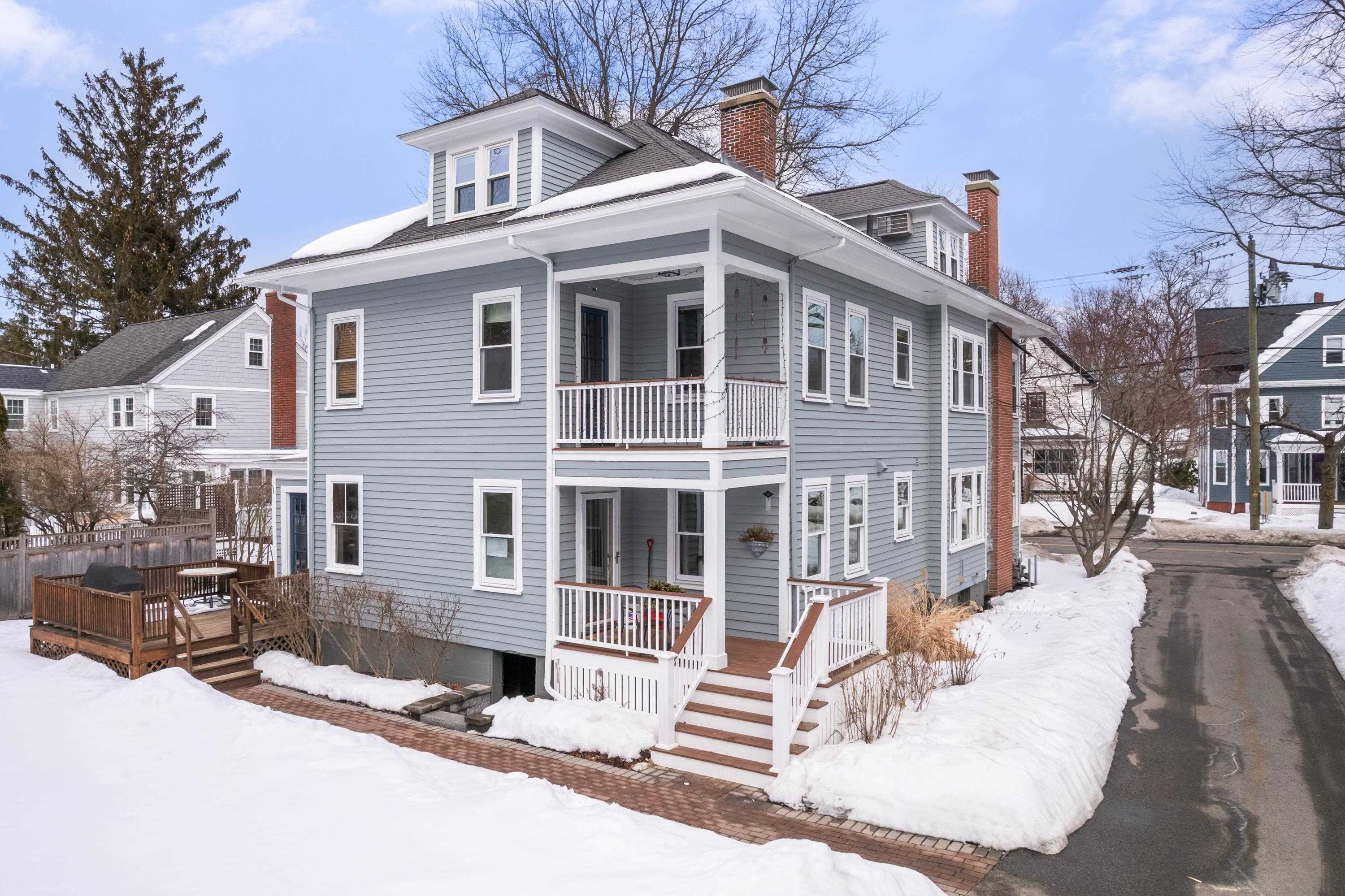 352 Miller Ave, Portsmouth, NH 03801