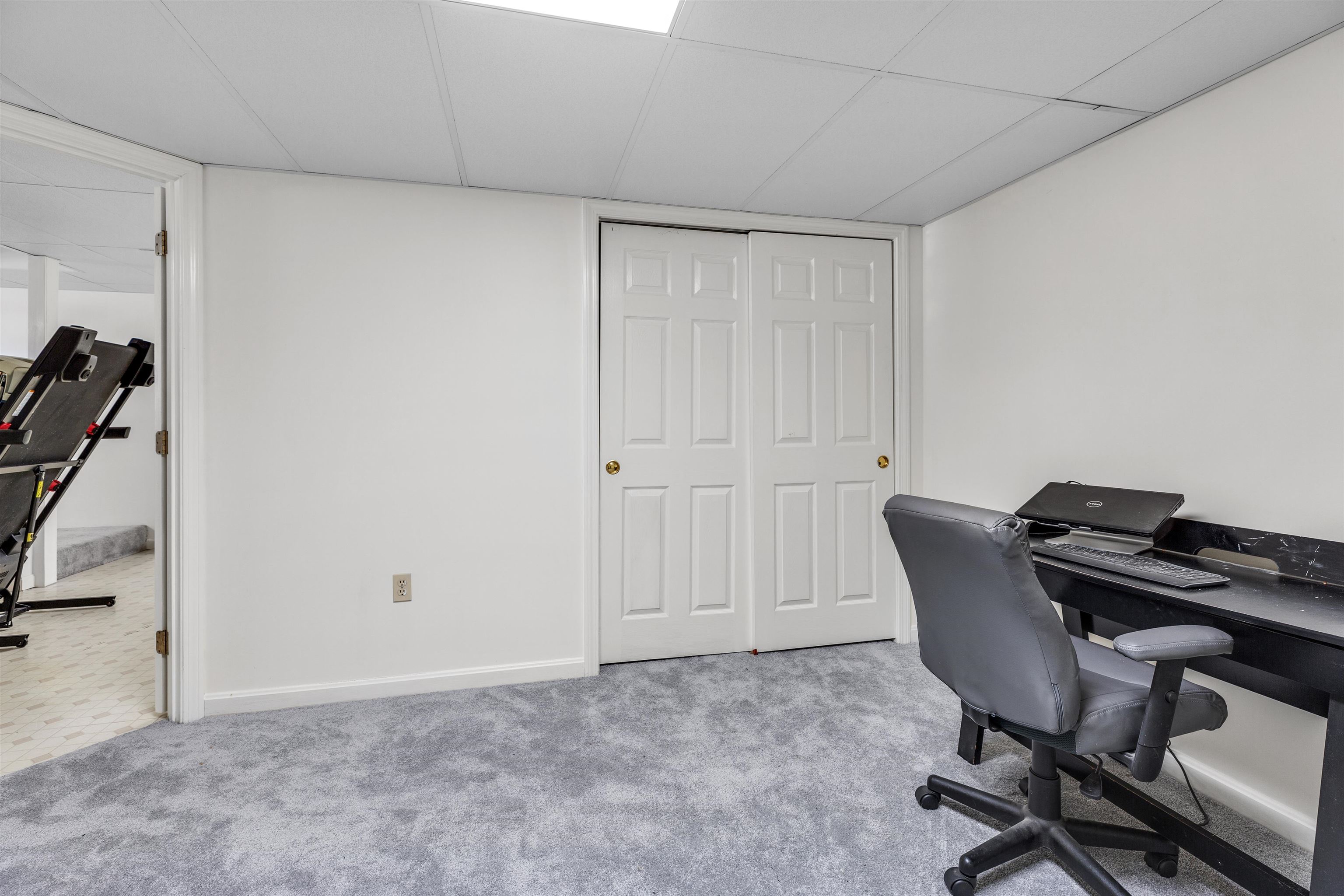 17 Cottage Cir, Lebanon, NH 03784