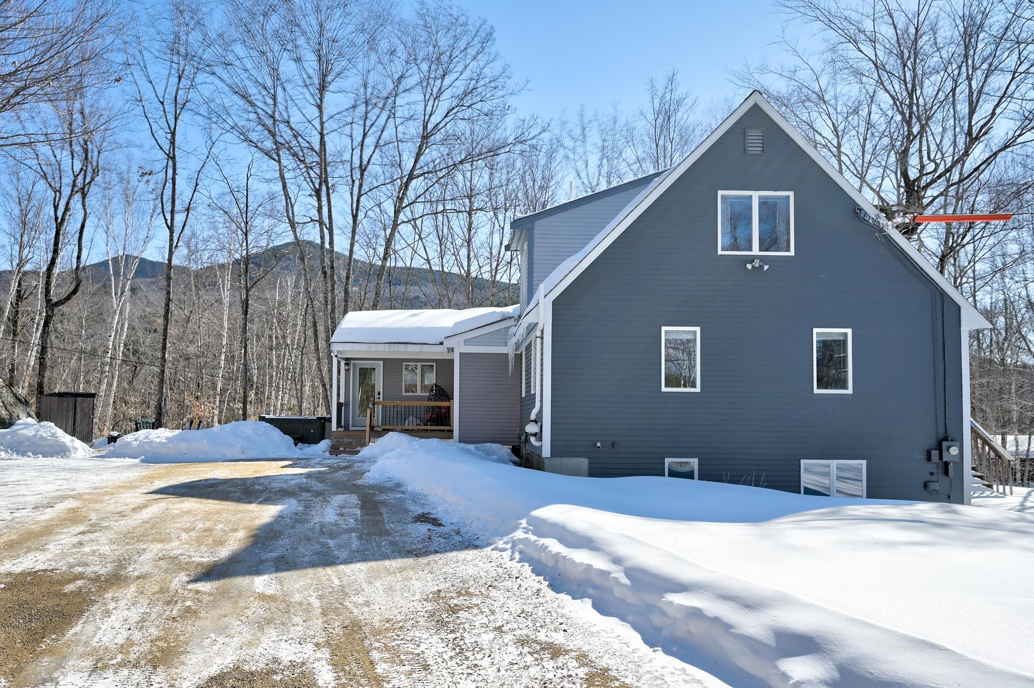 5 Holiday Ridge Rd, Bartlett, NH 03812