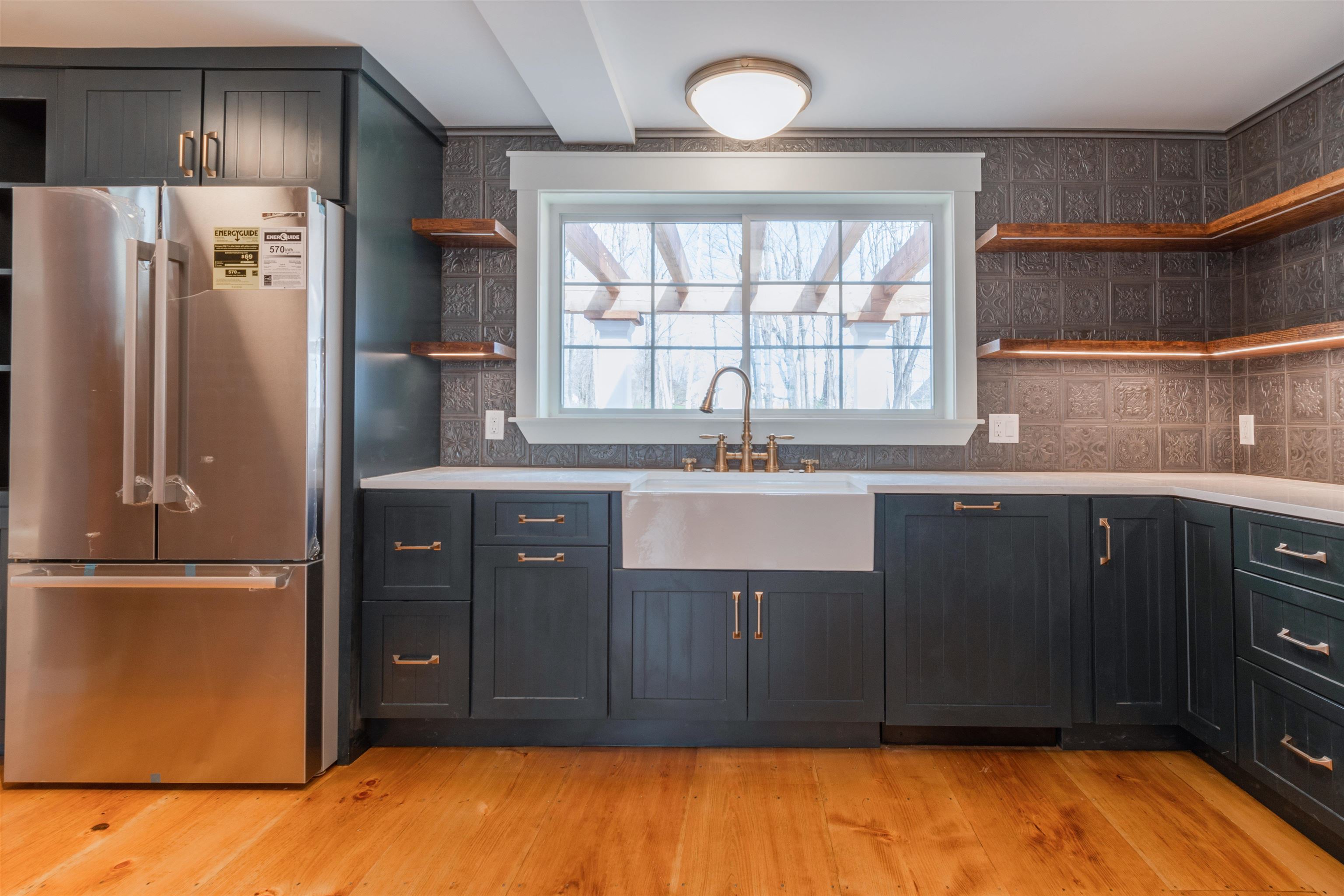 4 Spaulding Ln, Hollis, NH 03049