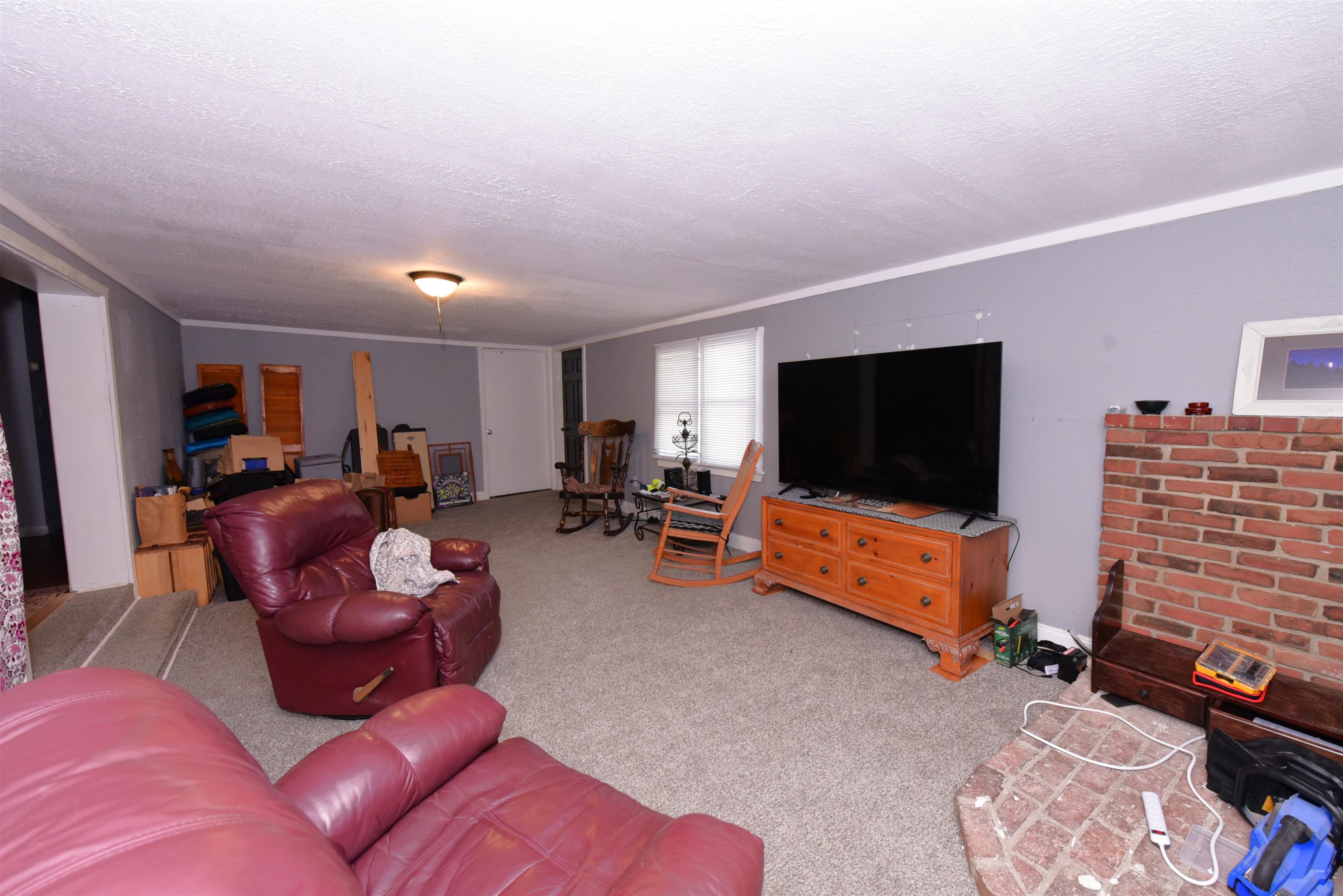 25 Hunting Ridge Rd, Conway, NH 03813