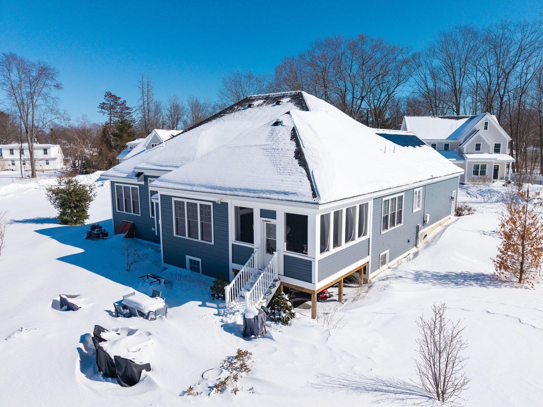 8 Thistle Way, Exeter, NH 03833