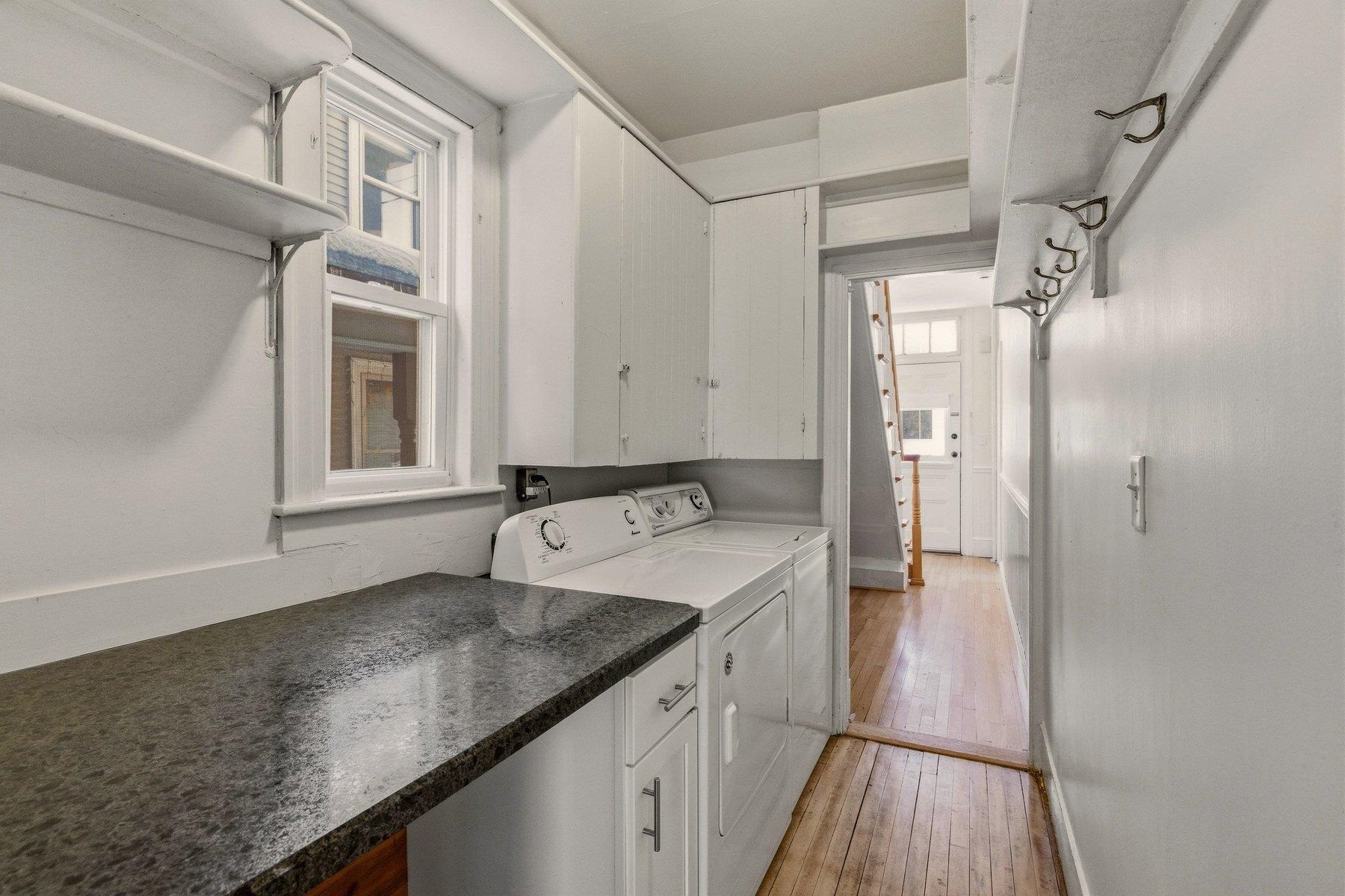 514 Middle St, Portsmouth, NH 03801