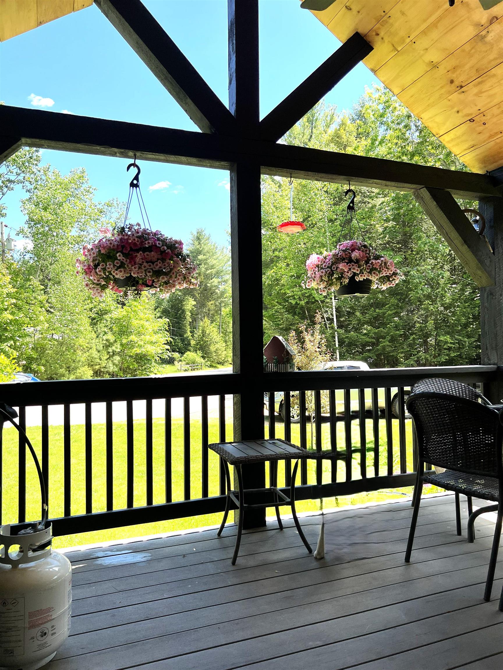 136 Lovering Ave, Loudon, NH 03307