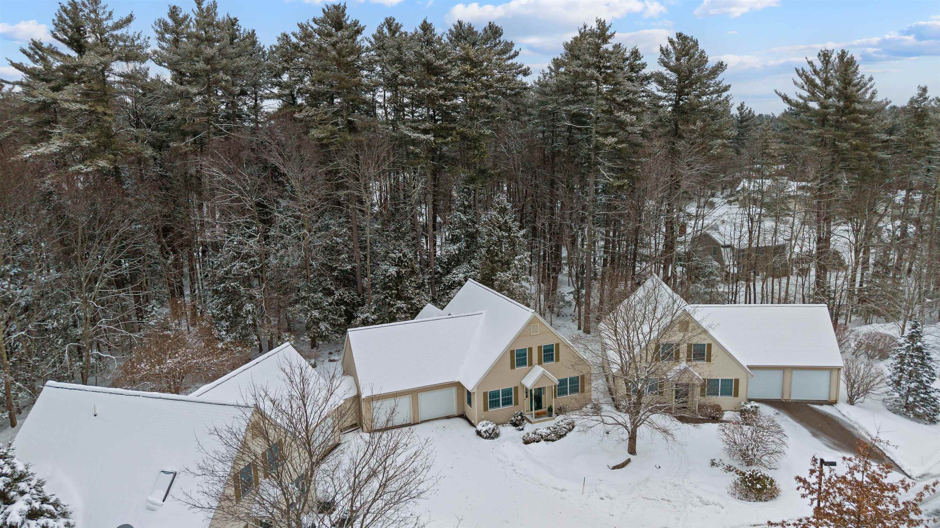 59 Bucks Hill Rd, Durham, NH 03824
