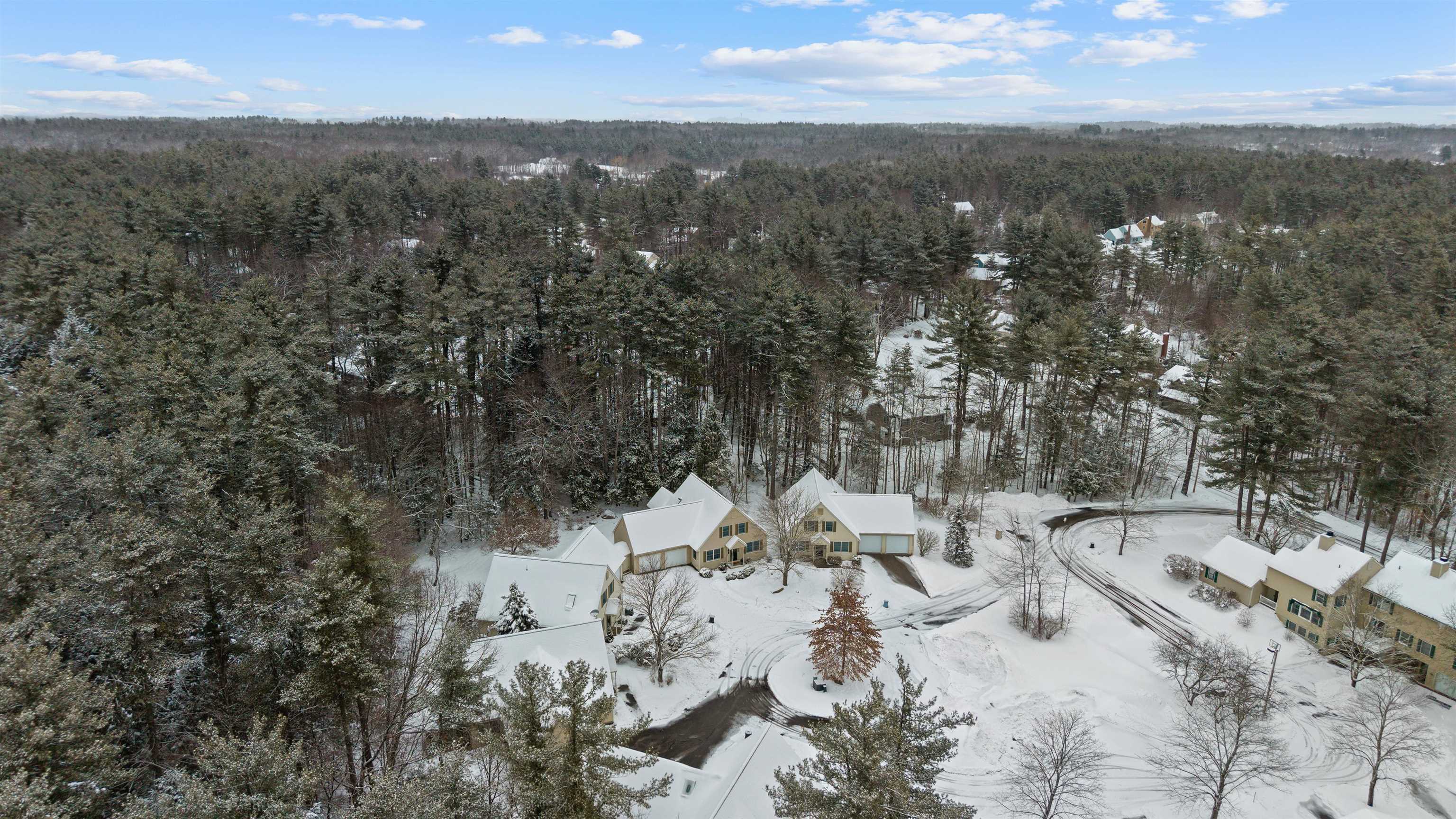 59 Bucks Hill Rd, Durham, NH 03824